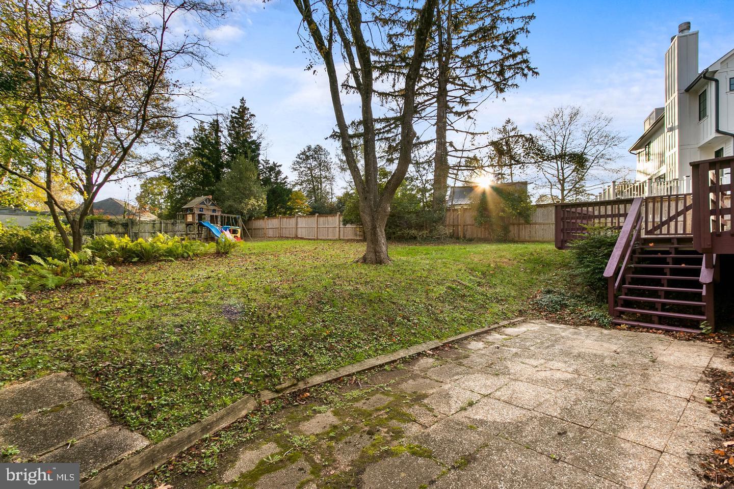 WILDWOOD MANOR - Residential Lease