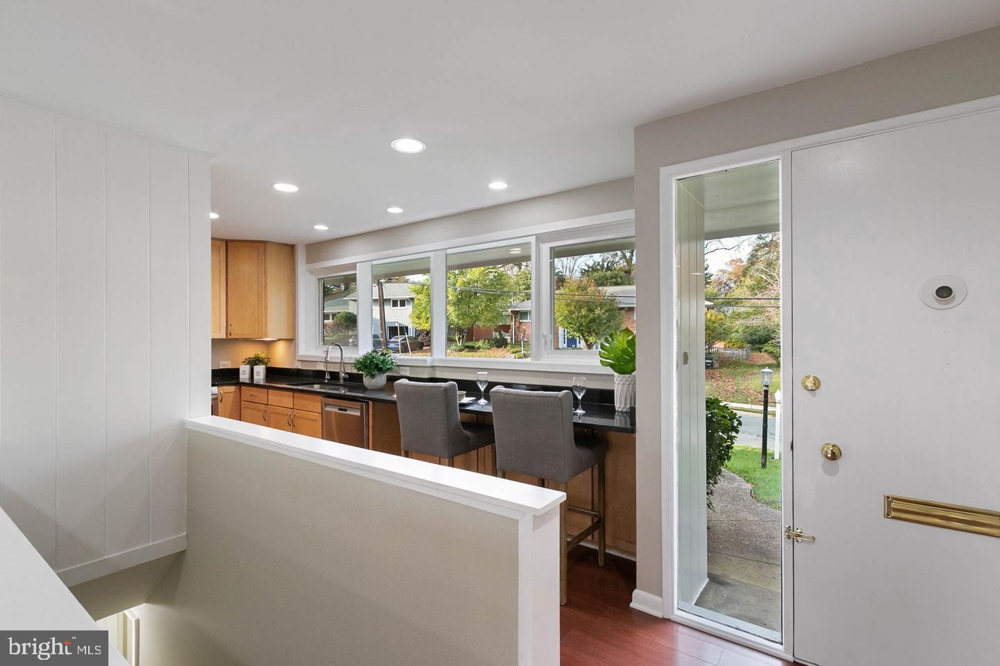 WILDWOOD MANOR - Residential Lease