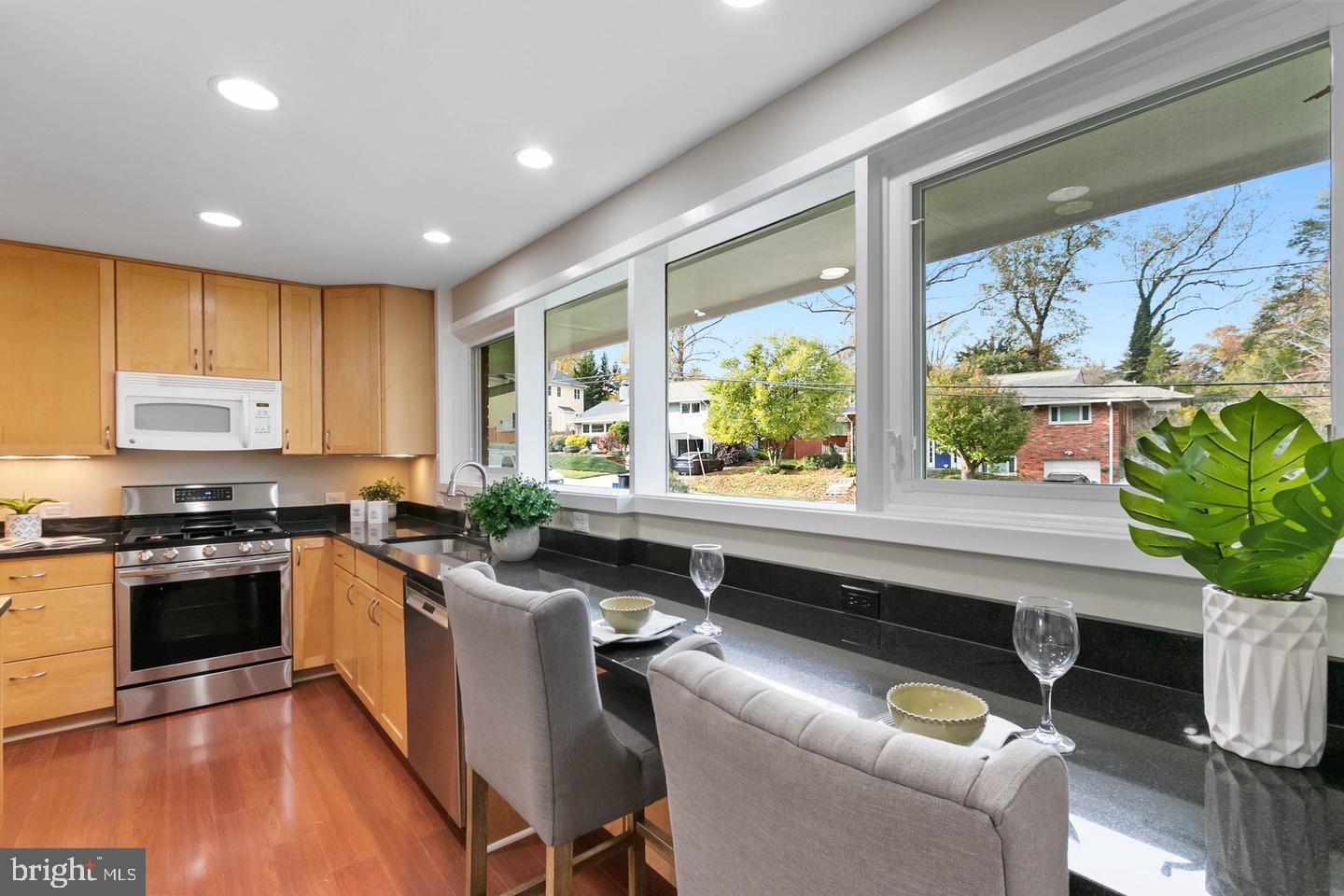 WILDWOOD MANOR - Residential Lease