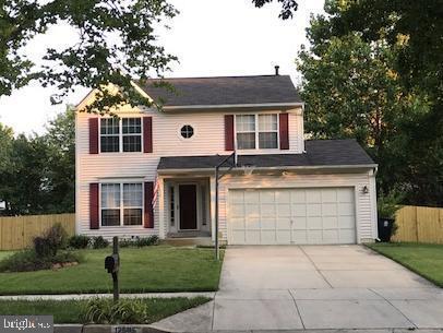 Nice renovated Basement unit features 2 Beds and 1 Bath. Also has a living space (living/dining combo). Ready to go, contact agent with any questions.