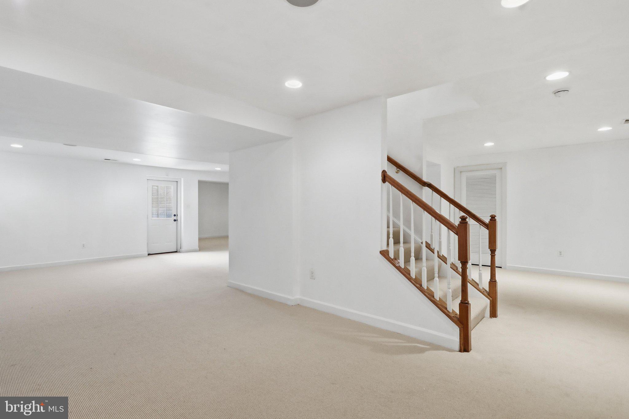 HAMPTONS OF BRIGHTWOOD - Residential