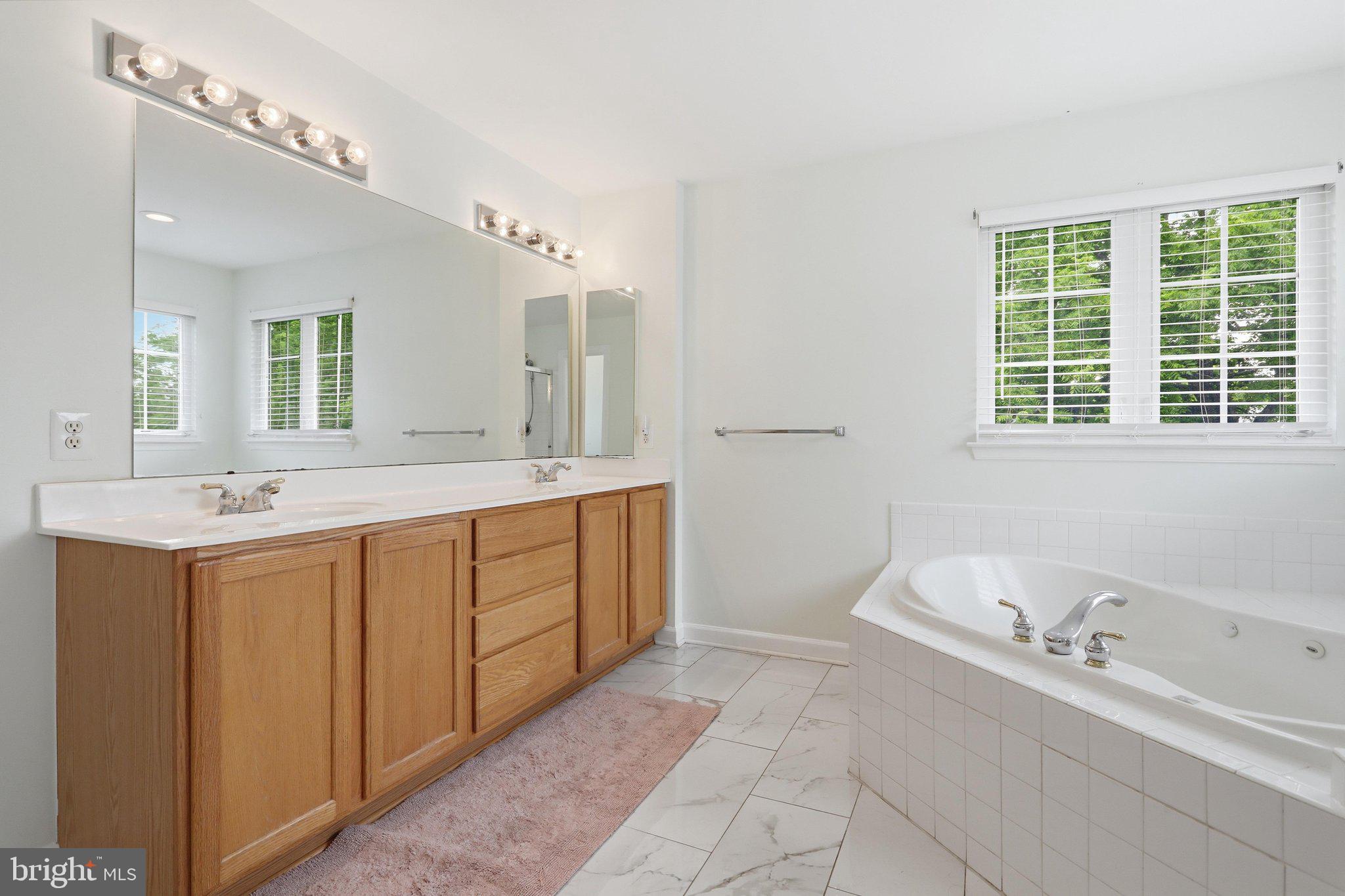HAMPTONS OF BRIGHTWOOD - Residential