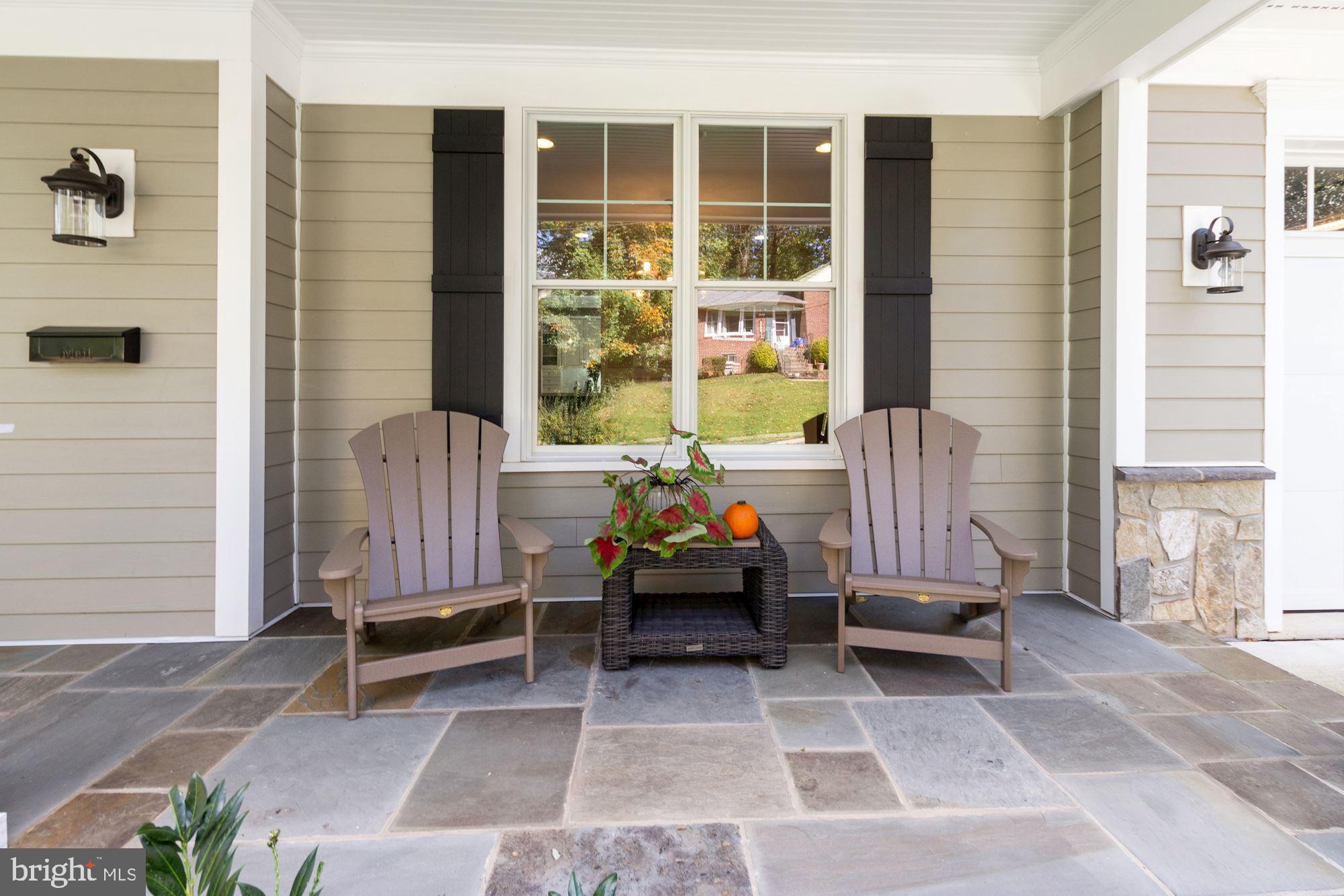 MAPLEWOOD - Residential