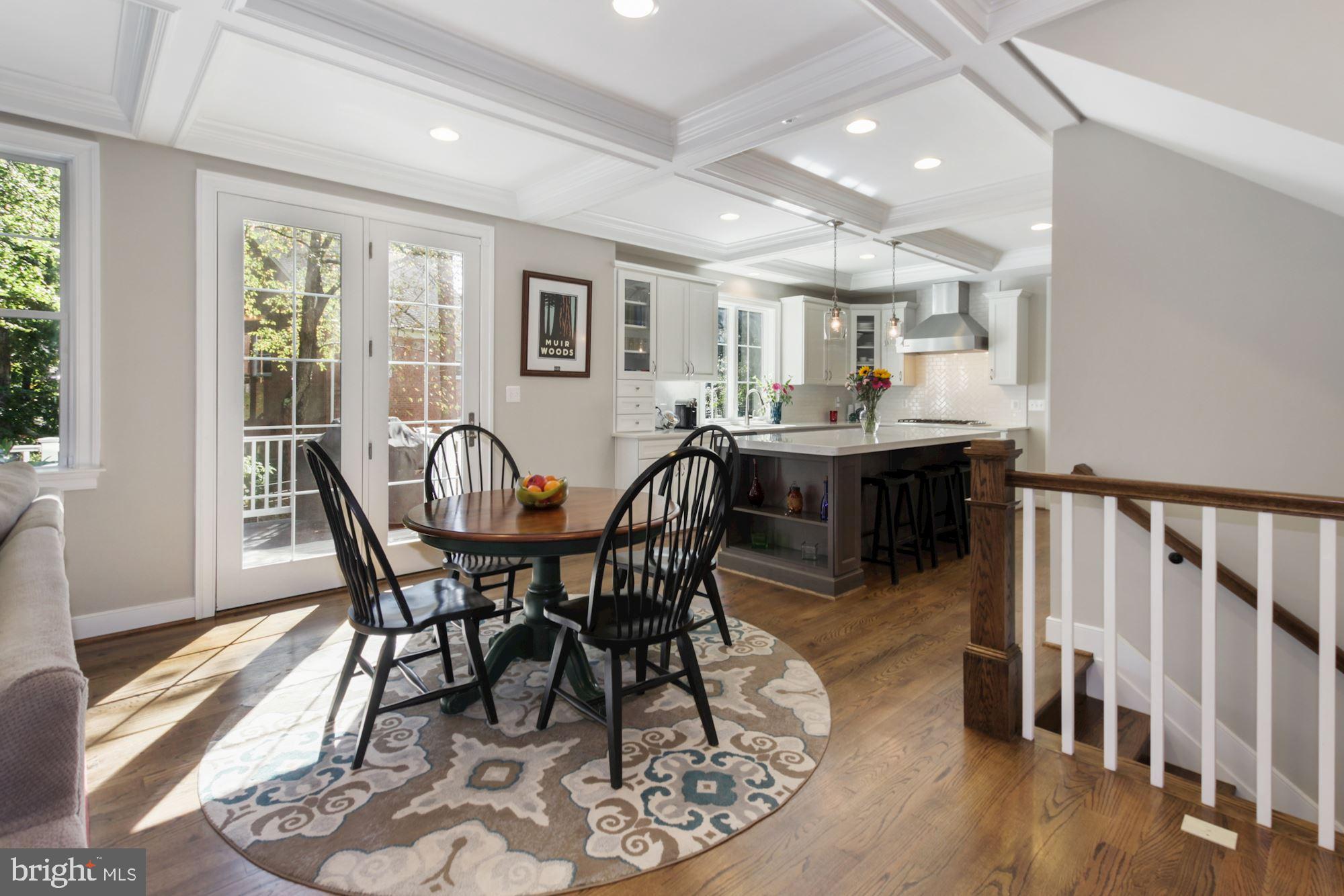 MAPLEWOOD - Residential