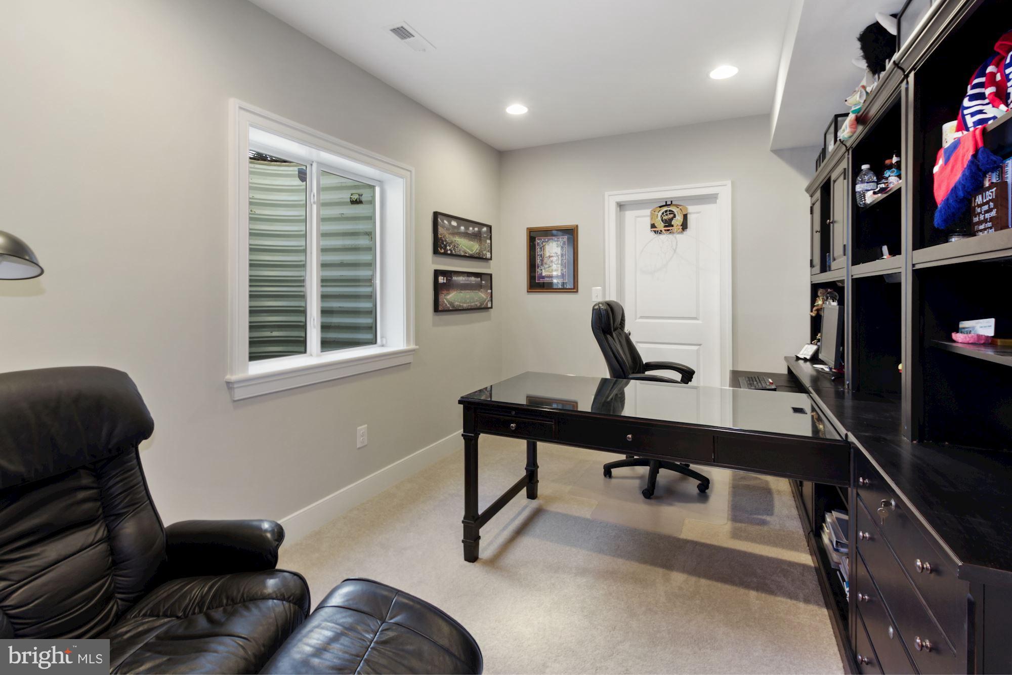 MAPLEWOOD - Residential