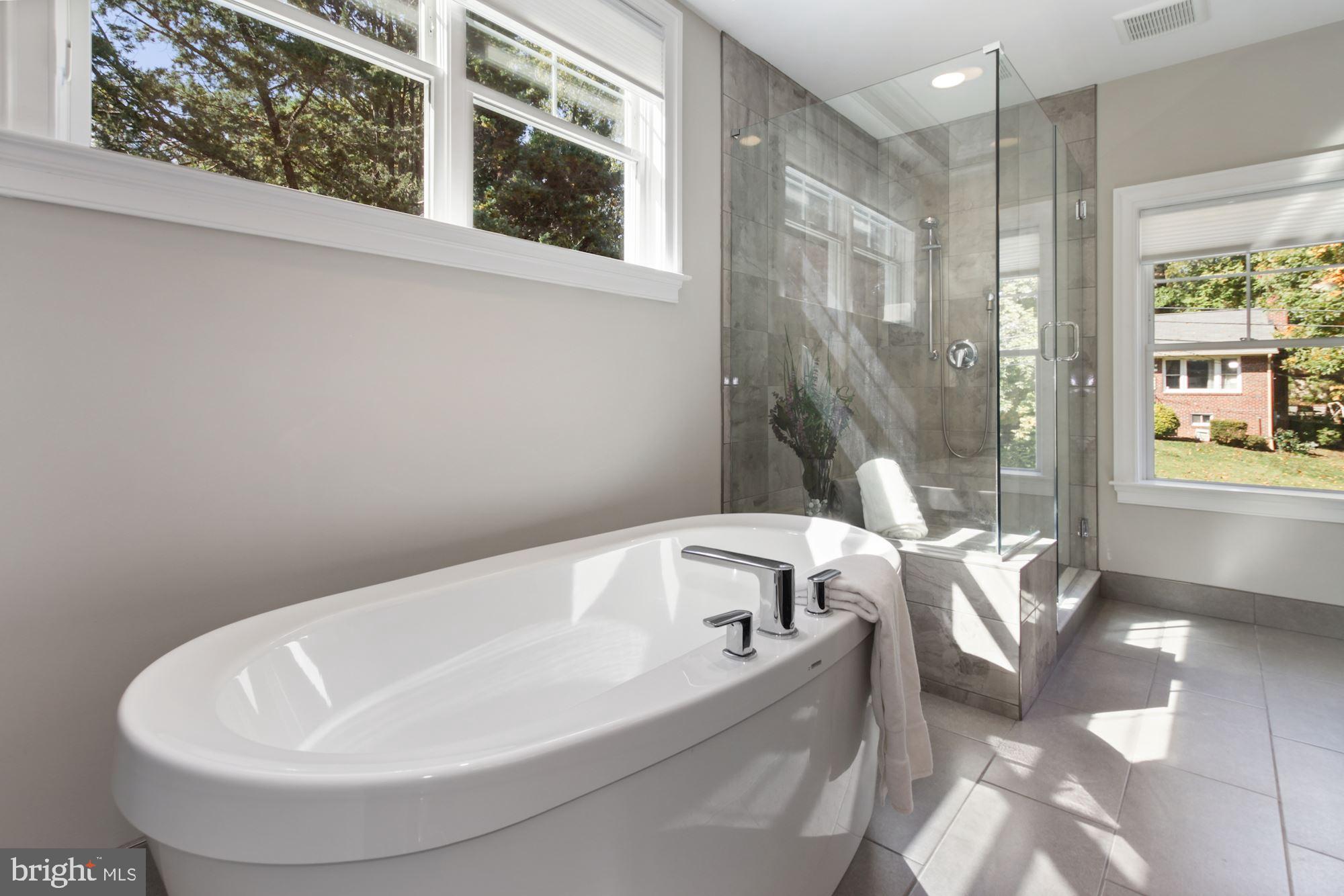 MAPLEWOOD - Residential