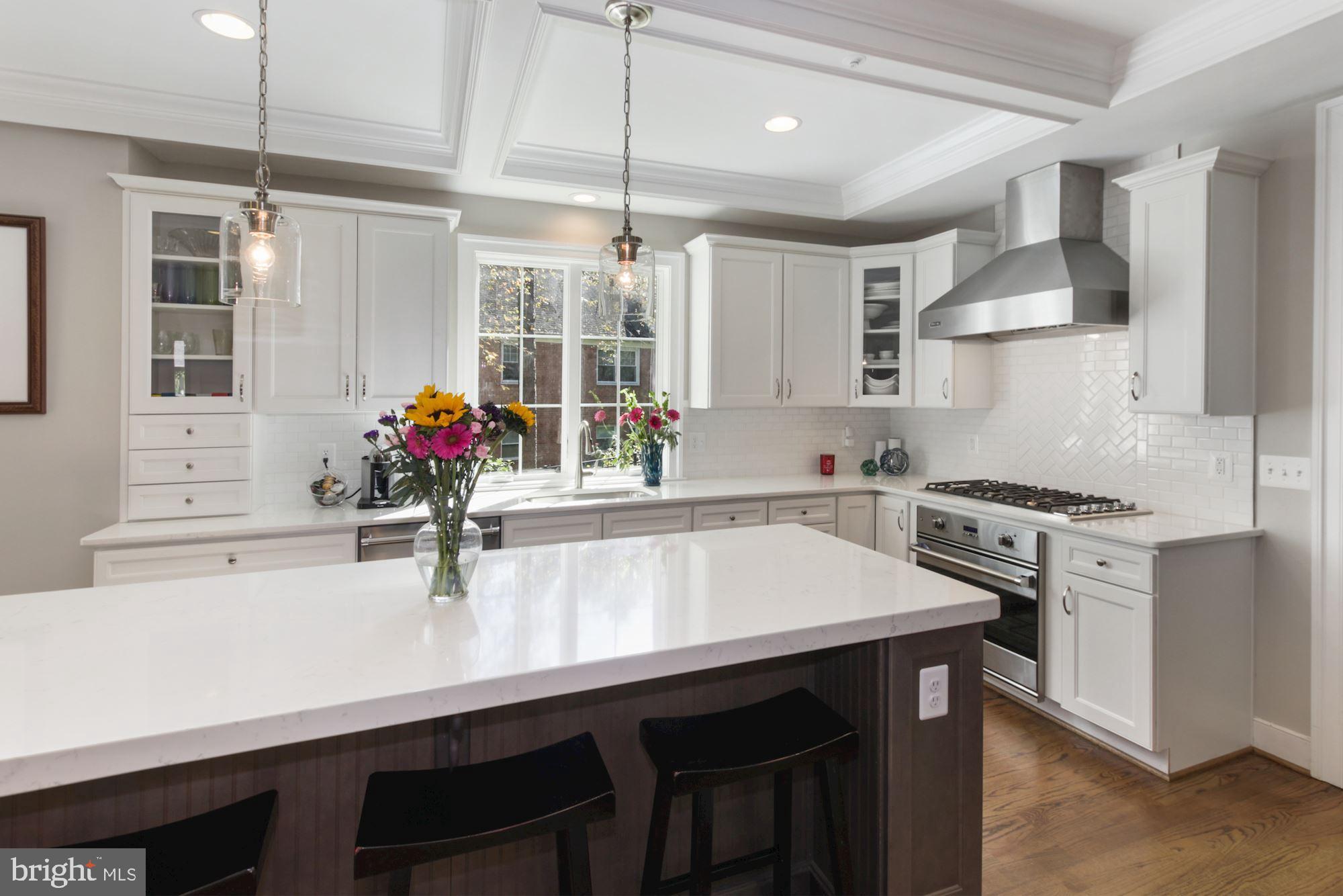 MAPLEWOOD - Residential