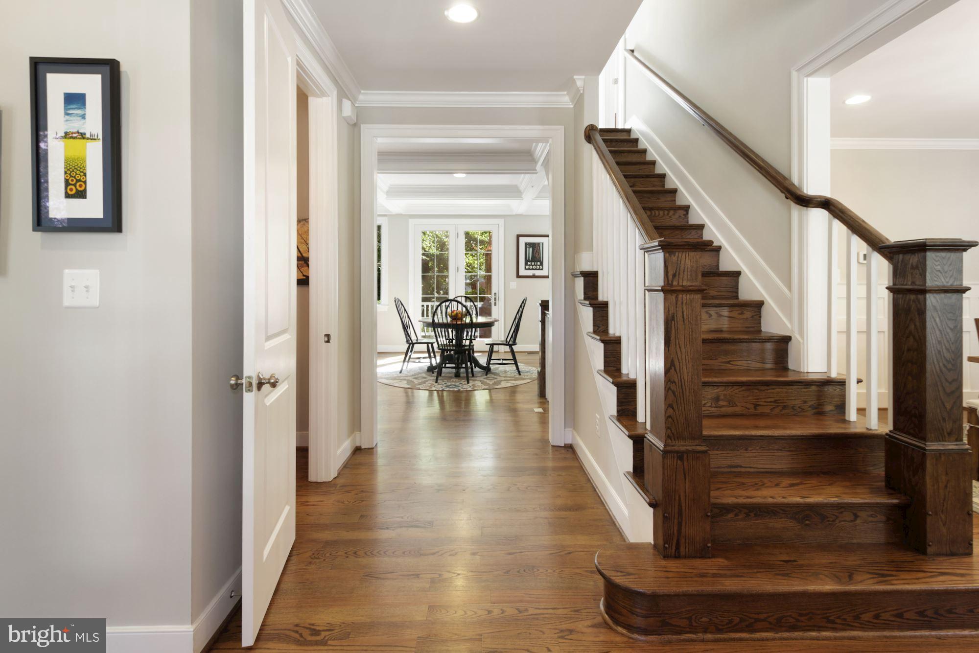 MAPLEWOOD - Residential