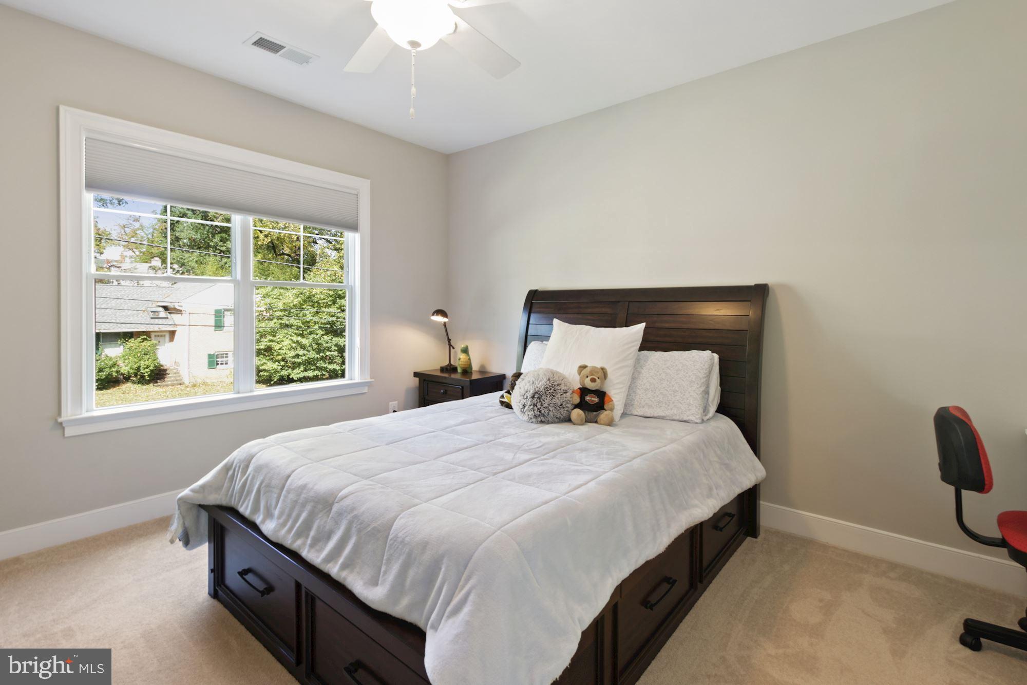 MAPLEWOOD - Residential