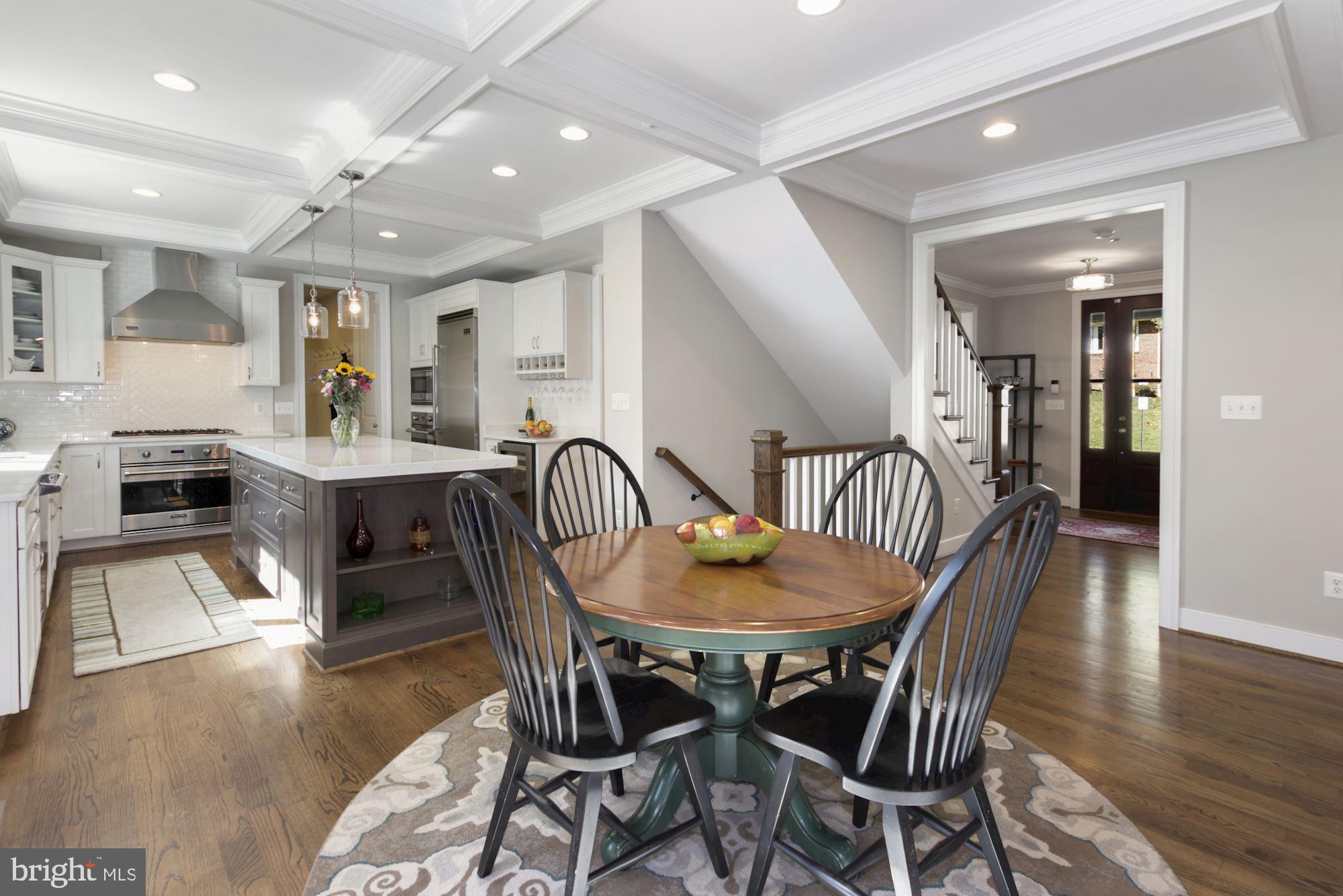 MAPLEWOOD - Residential
