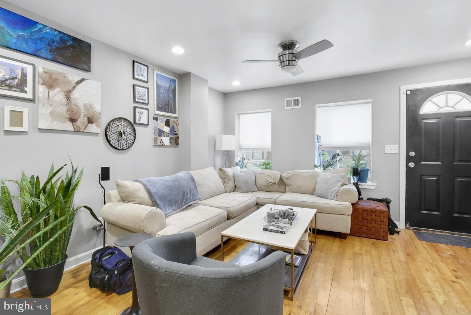 POINT BREEZE - Residential Lease