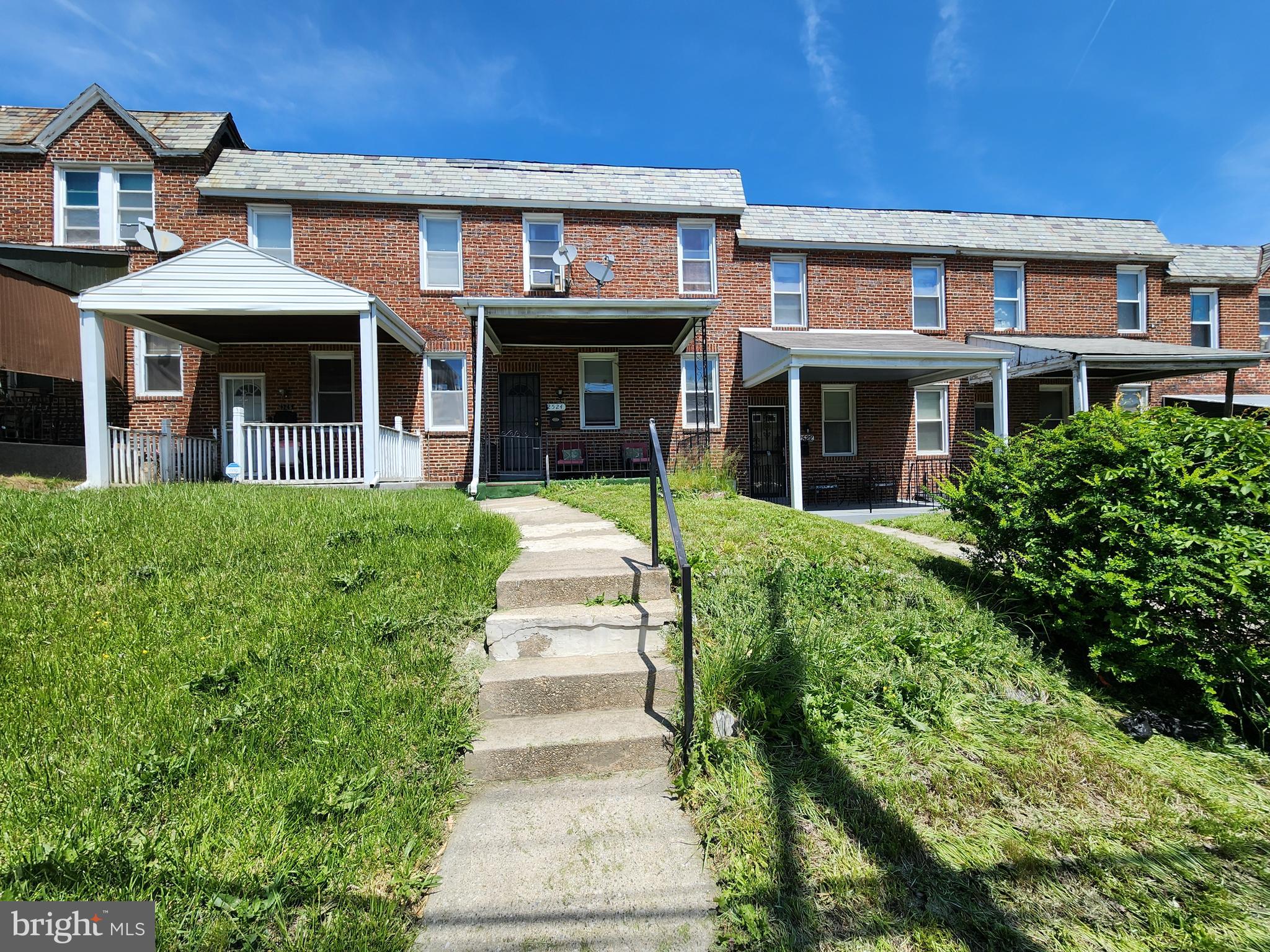 PARKLANE - Residential