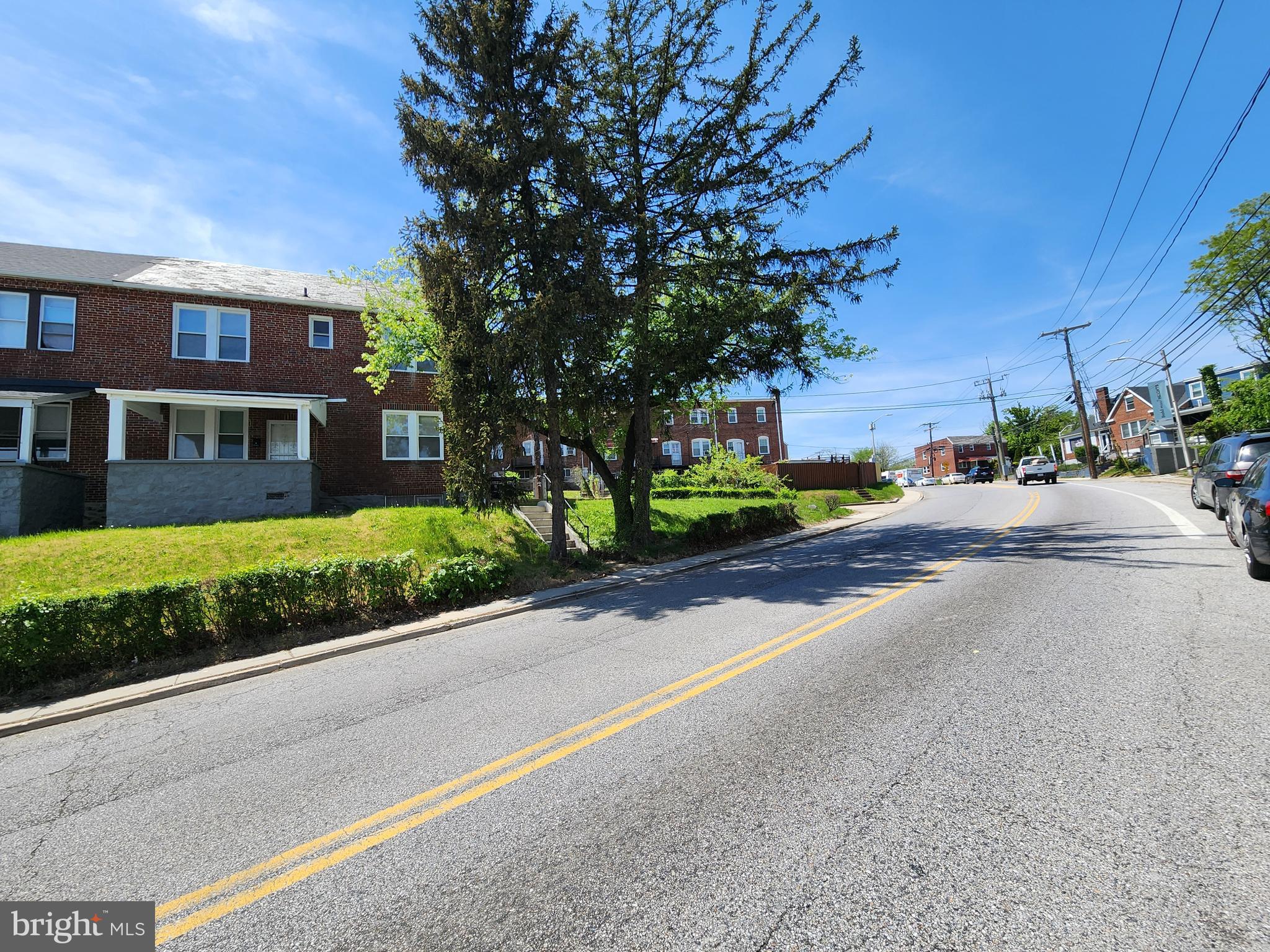 PARKLANE - Residential