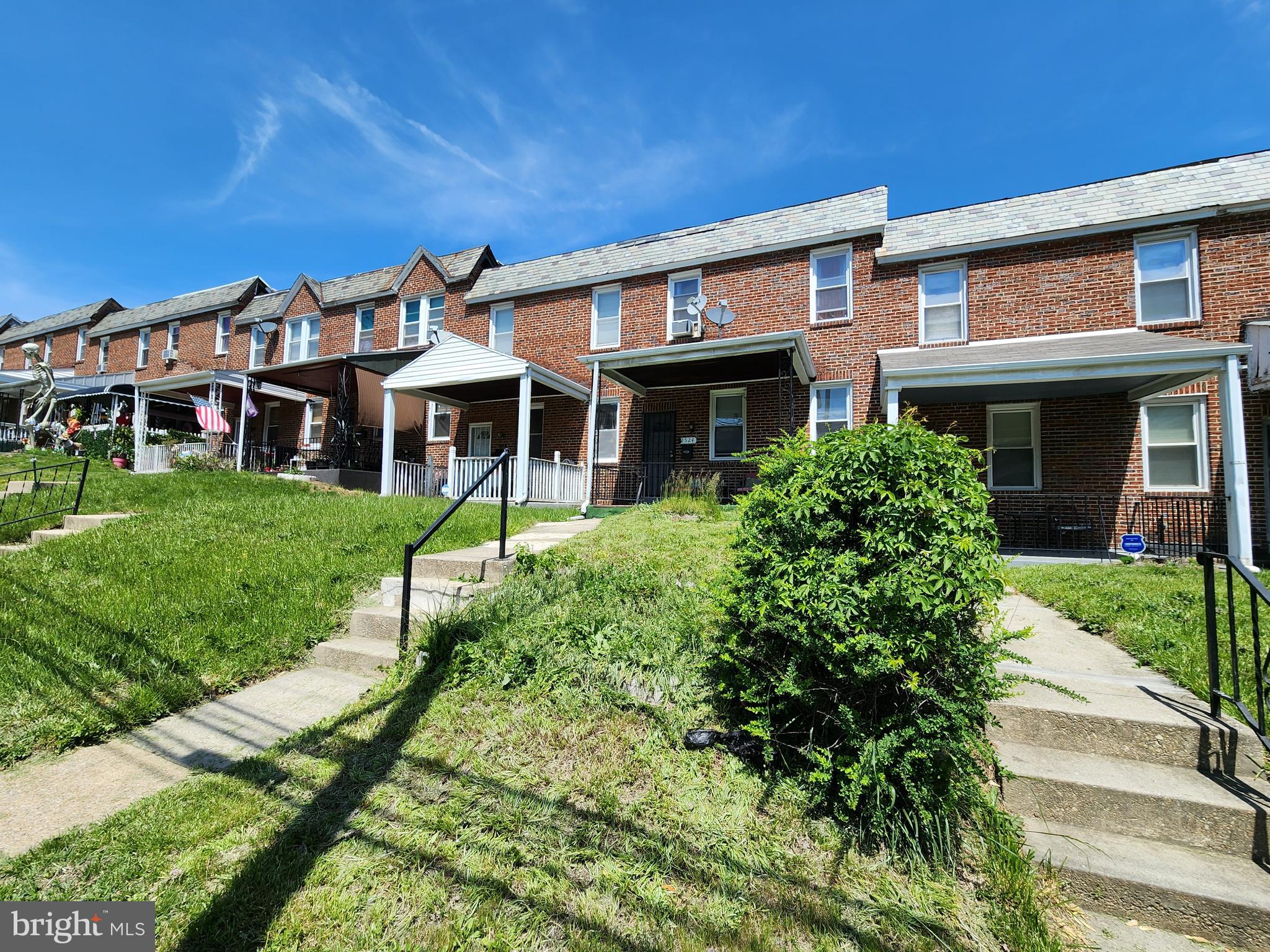 PARKLANE - Residential