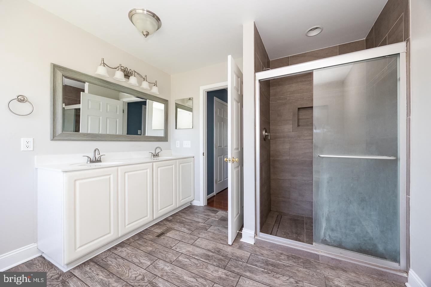 BROOK CROSSING - Residential