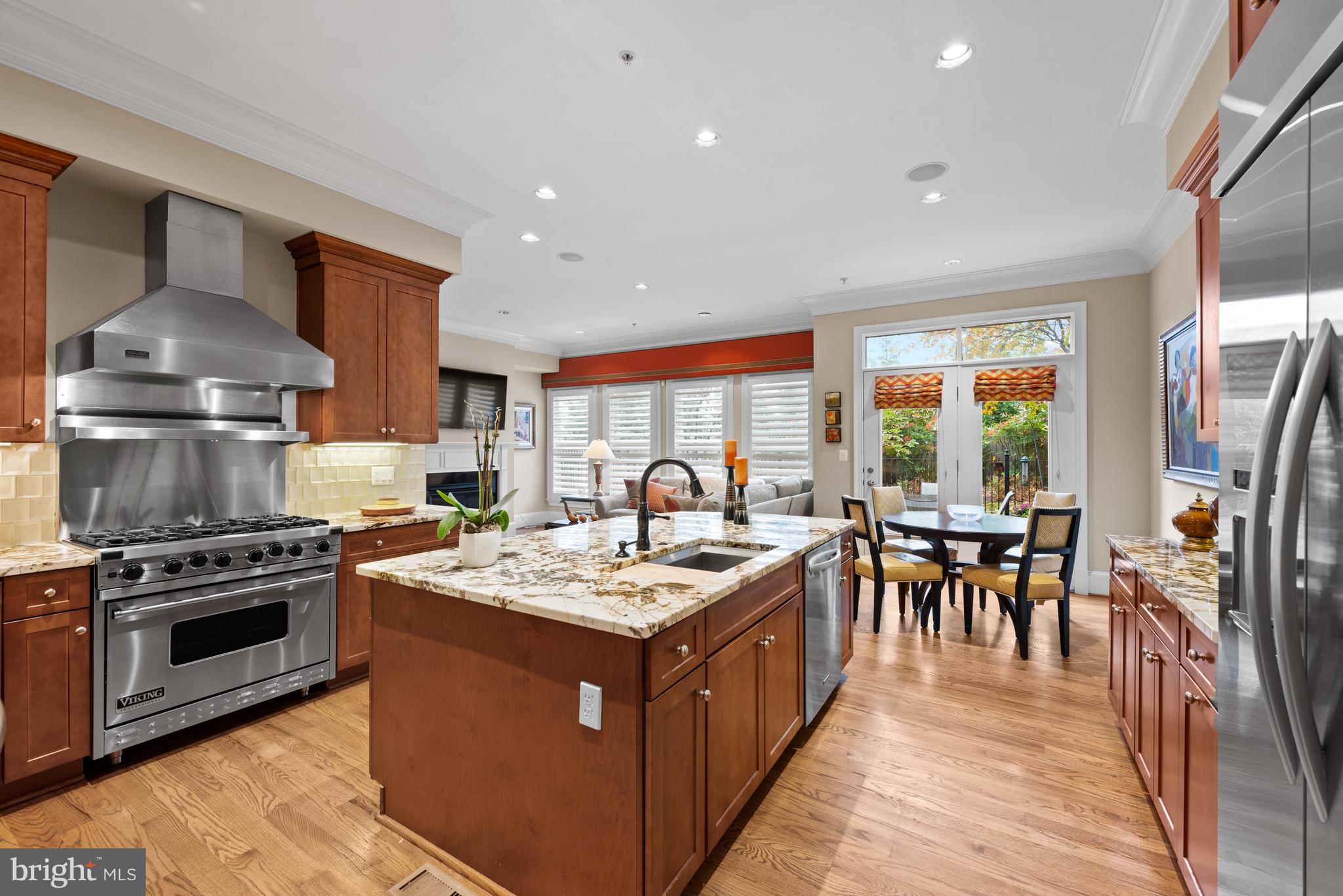 PARK POTOMAC - Residential