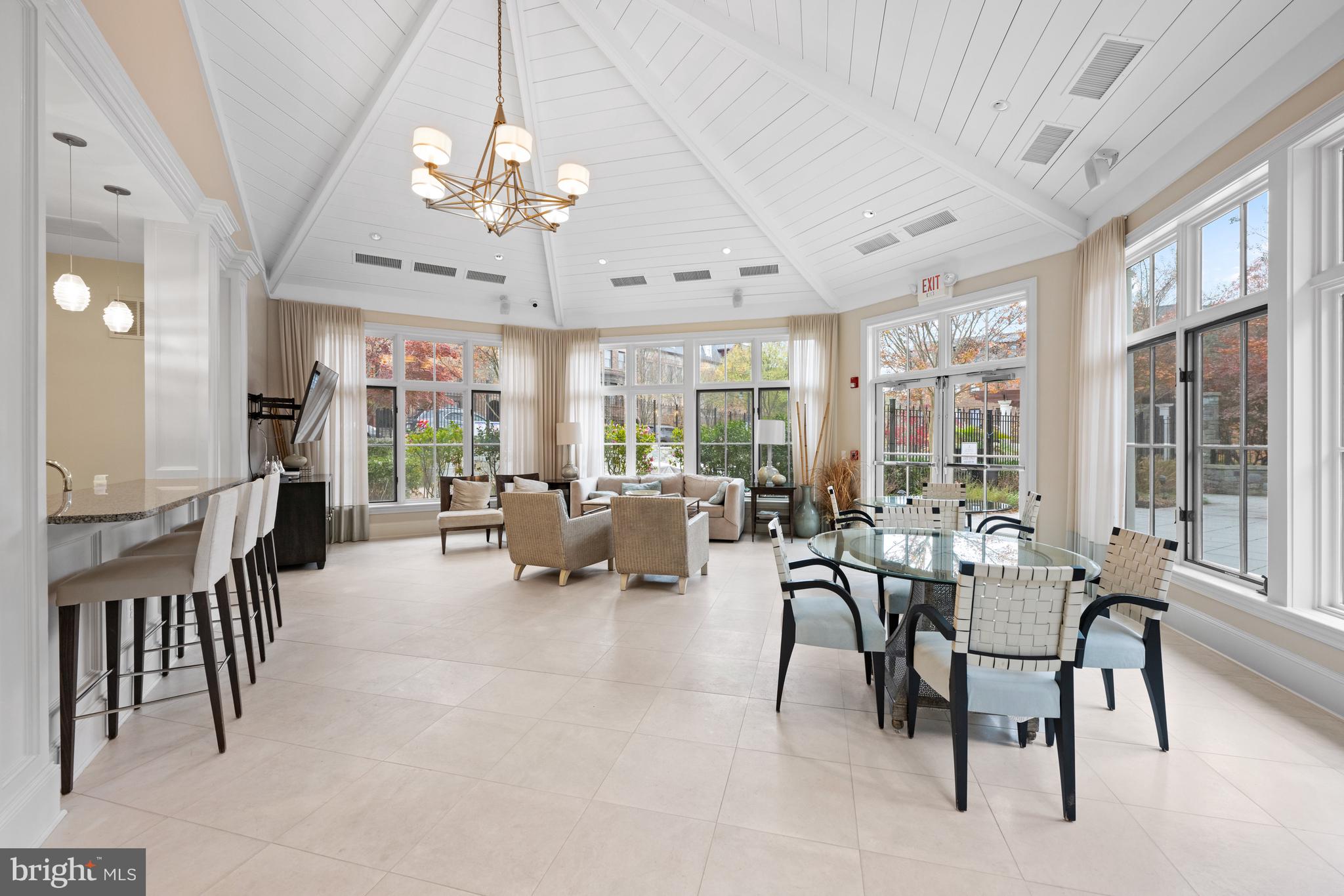 PARK POTOMAC - Residential