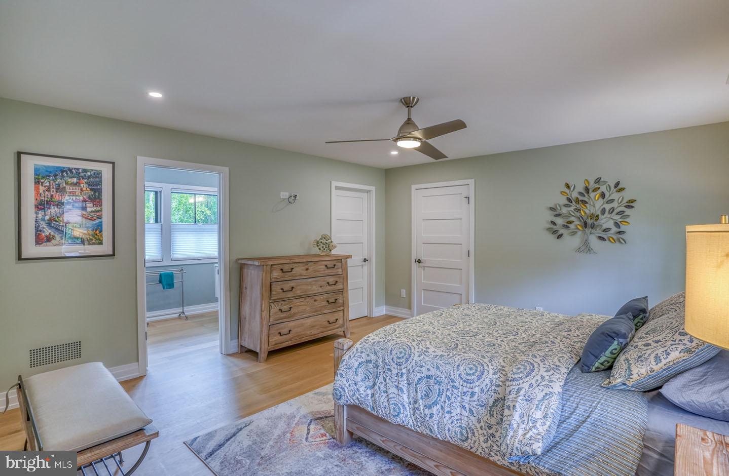 MARINERS RETREAT - Residential