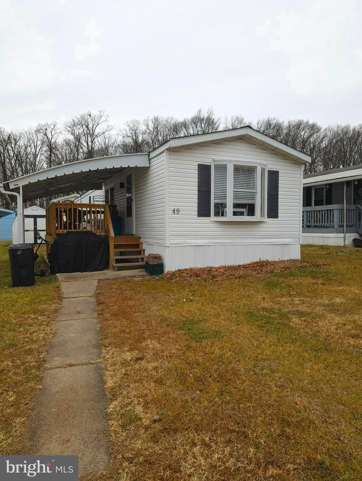 1992 Skyline Single-Wide – Completely Renovated & Move-In Ready!
Welcome home to this beautifully updated 2-bedroom, 1-bath gem located in the Ken Lee Mobile Home Community in Essex, MD. The seller truly hates to part with this home but must sell due to health reasons. Their pride of ownership shows throughout.

Recent upgrades include:

Brand-new HVAC system installed June 2025

New appliances, including an in-unit washer and dryer

Granite countertops and new kitchen cabinets

Fresh renovations from top to bottom

Public water and community septic

Enjoy outdoor living on the covered deck, perfect for relaxing or entertaining, plus a storage shed for added convenience.

This lovingly maintained home offers comfort, style, and affordability—an excellent opportunity for its next owner!