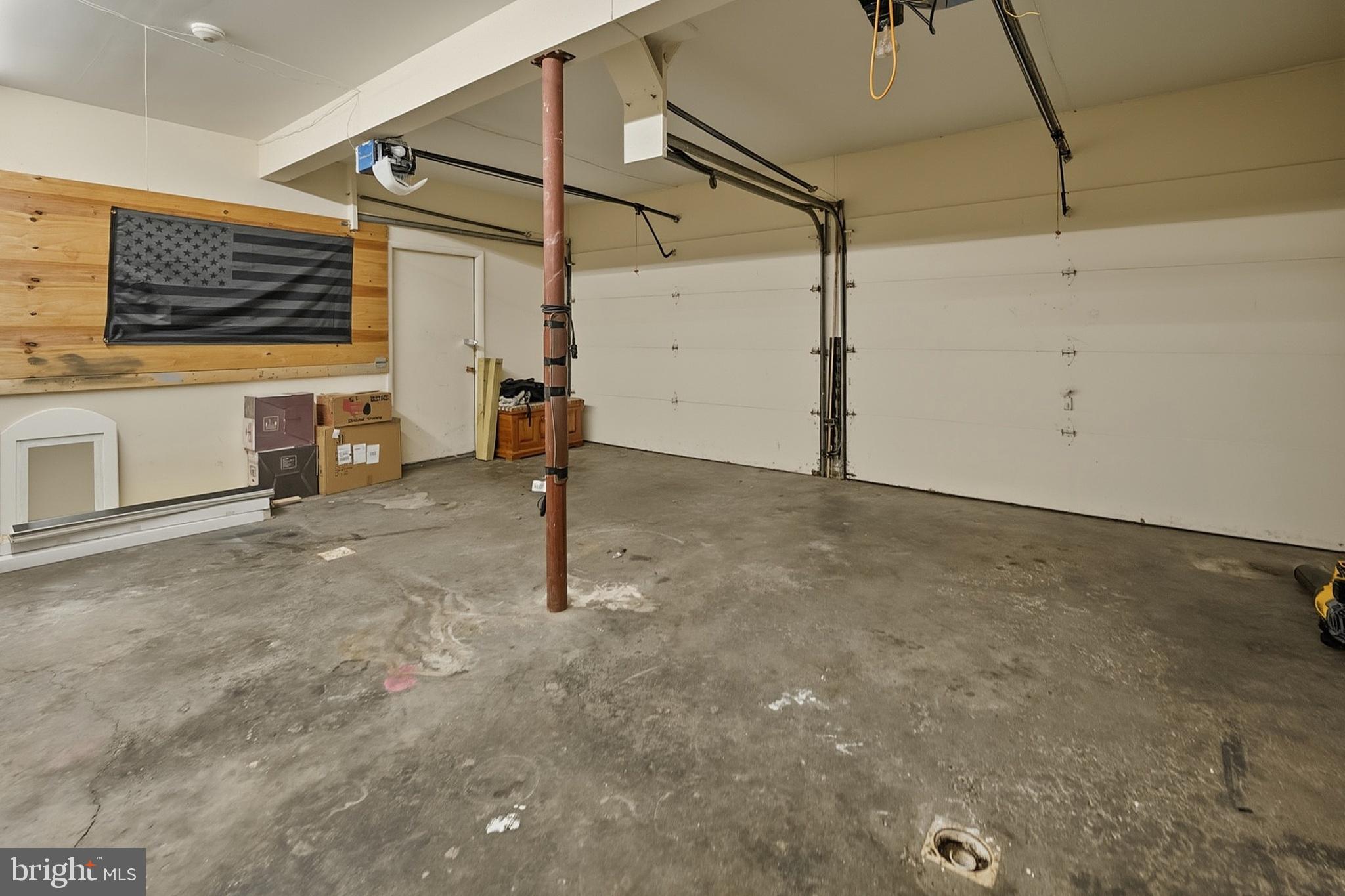 OAKLAND - Residential