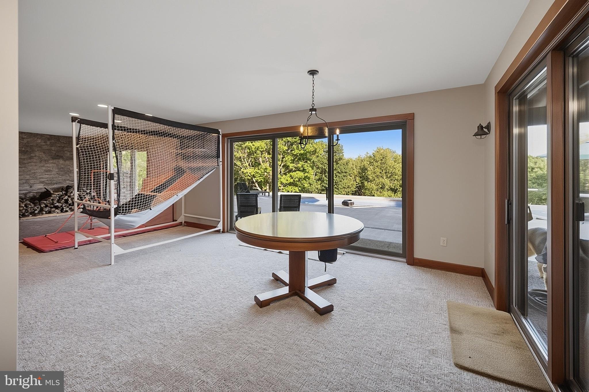 OAKLAND - Residential