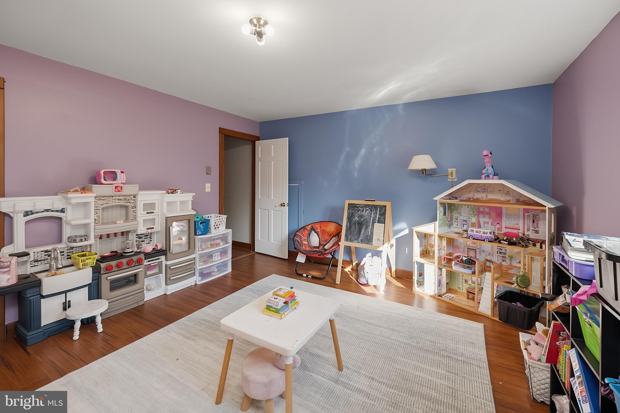 OAKLAND - Residential