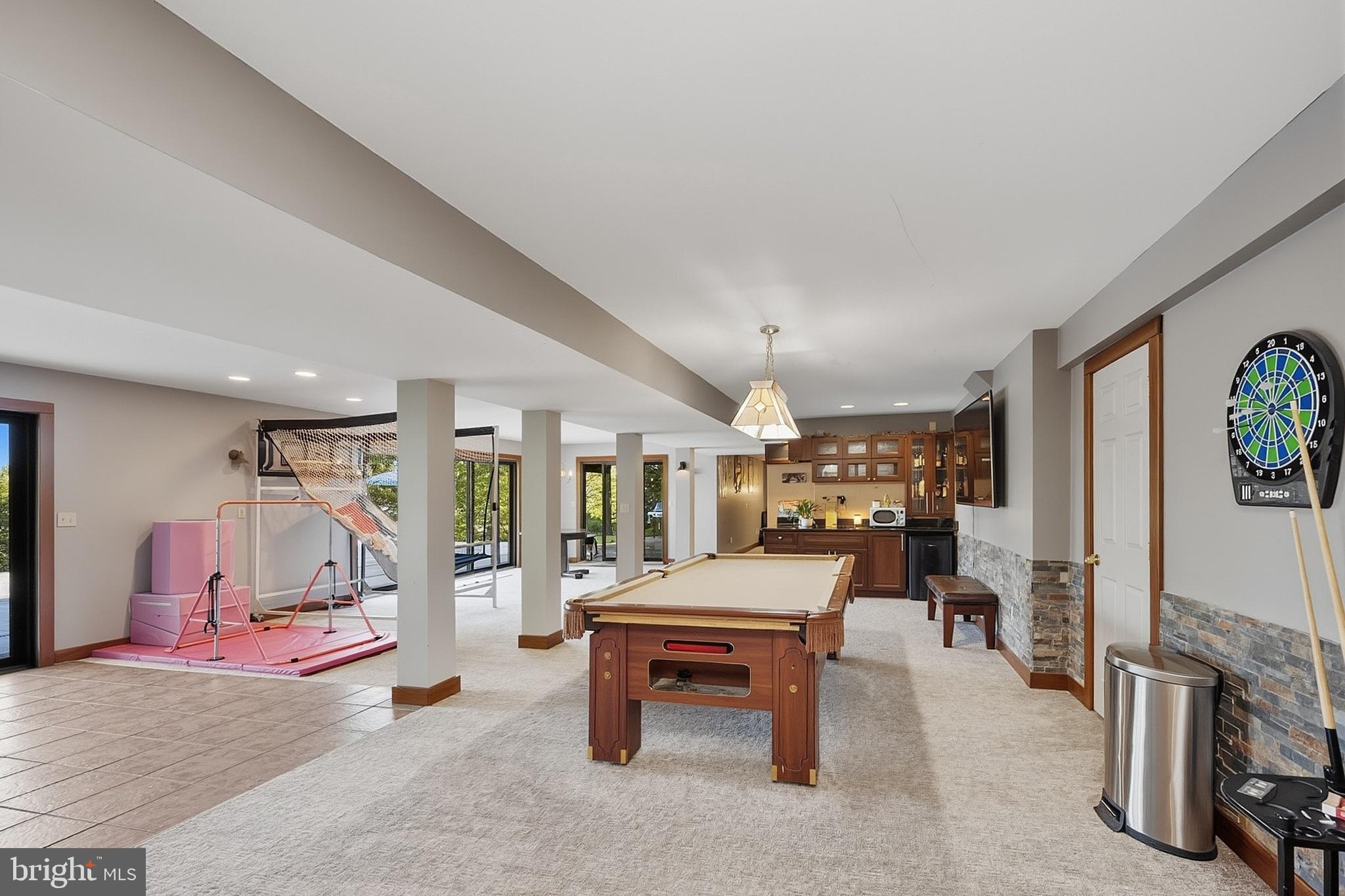 OAKLAND - Residential