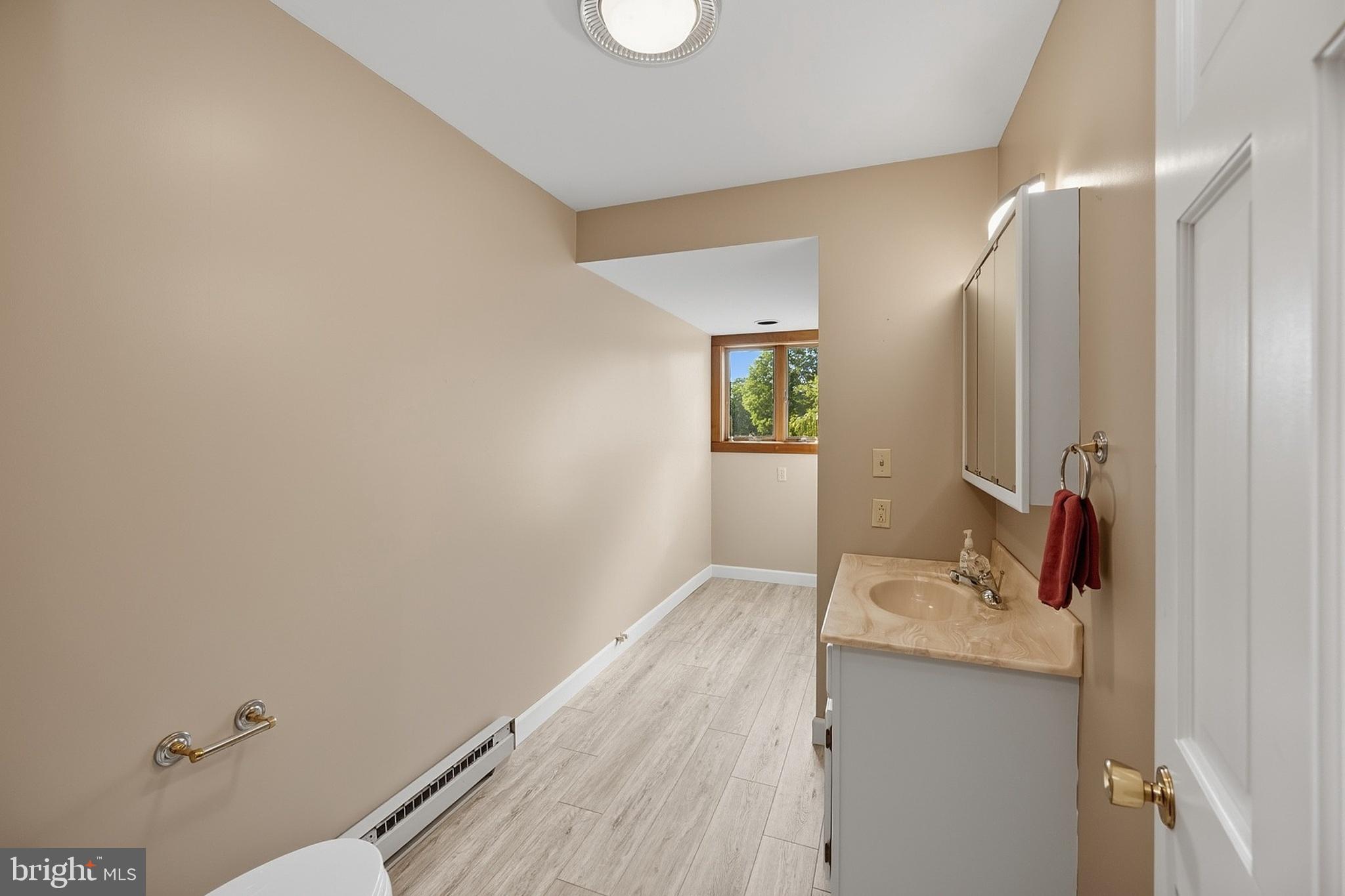 OAKLAND - Residential