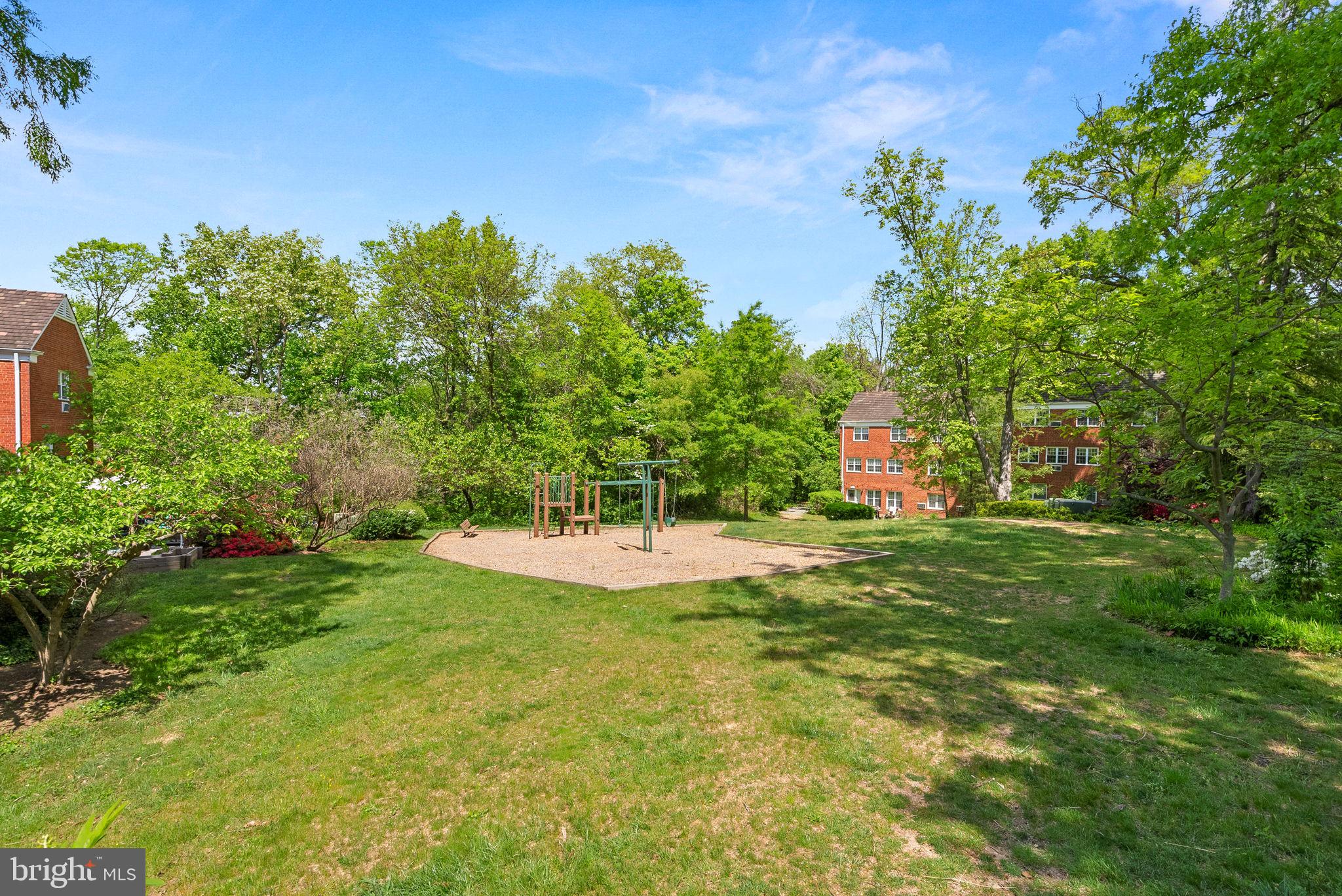 PARKFAIRFAX - Residential