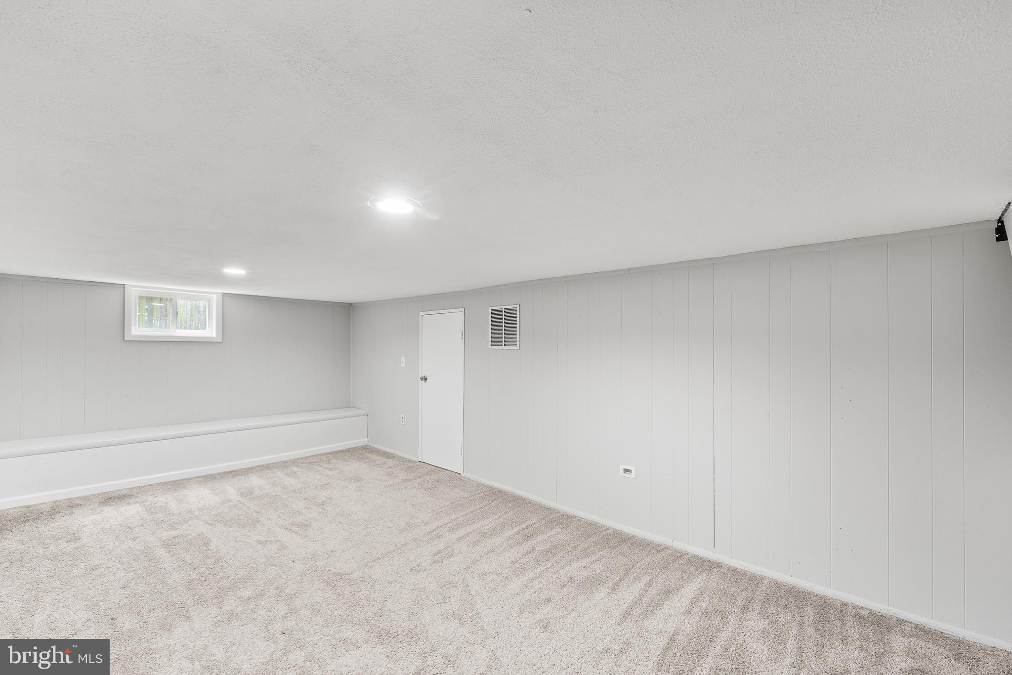 TIMONIUM HEIGHTS - Residential