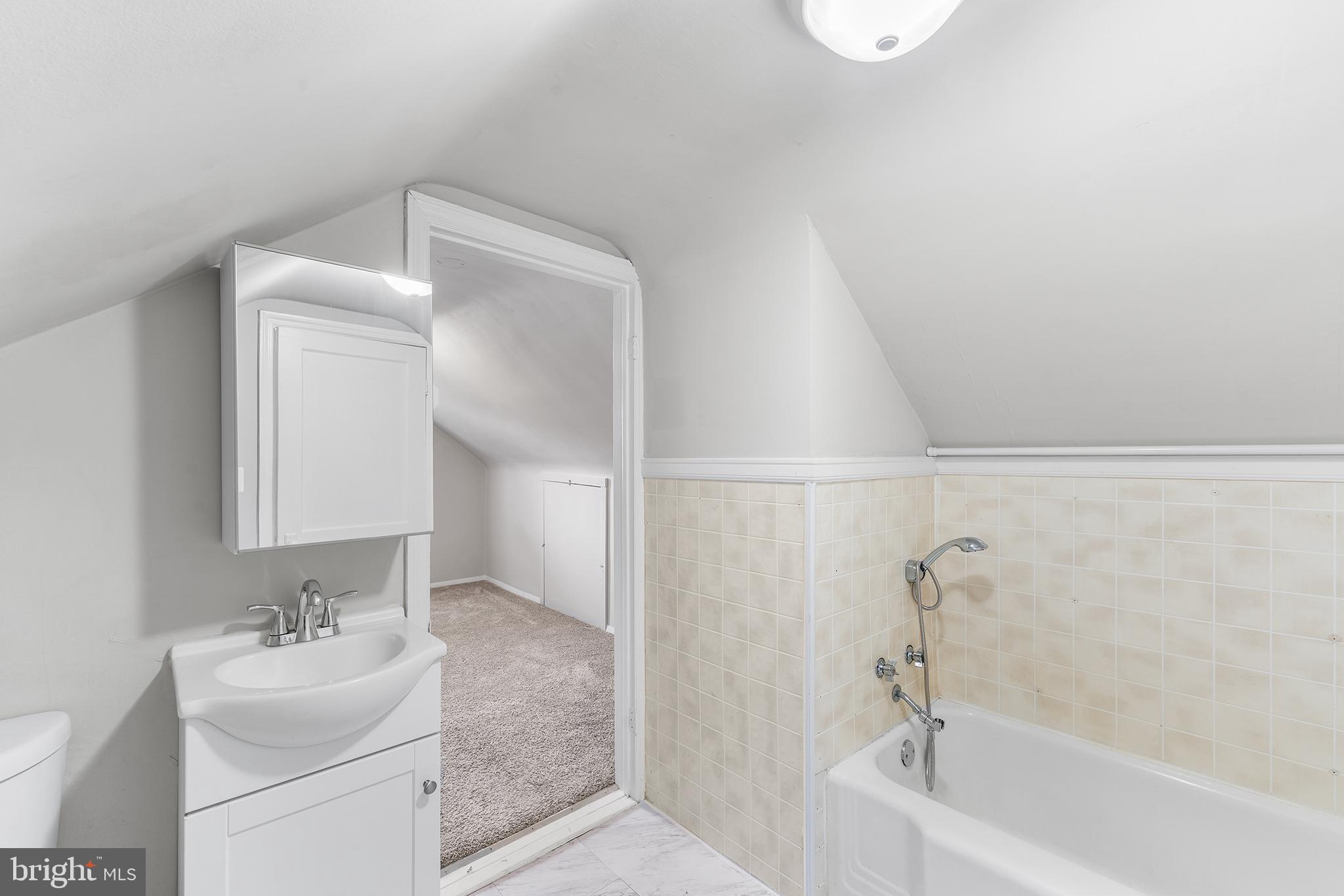 TIMONIUM HEIGHTS - Residential