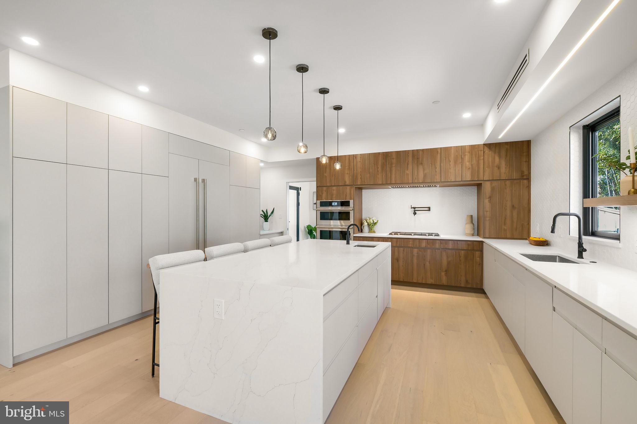 PARKWOOD - Residential
