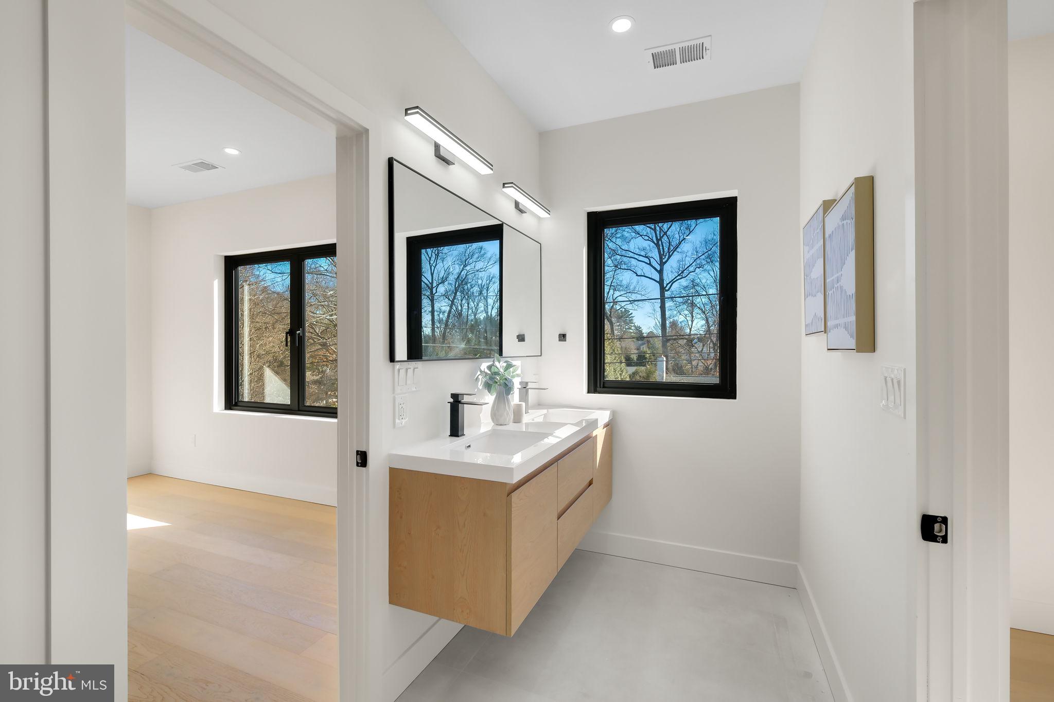 PARKWOOD - Residential