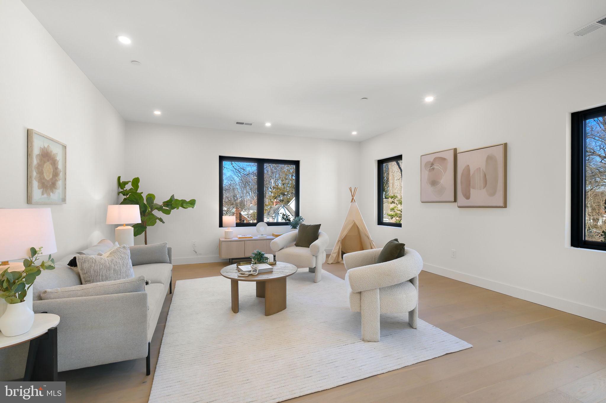 PARKWOOD - Residential