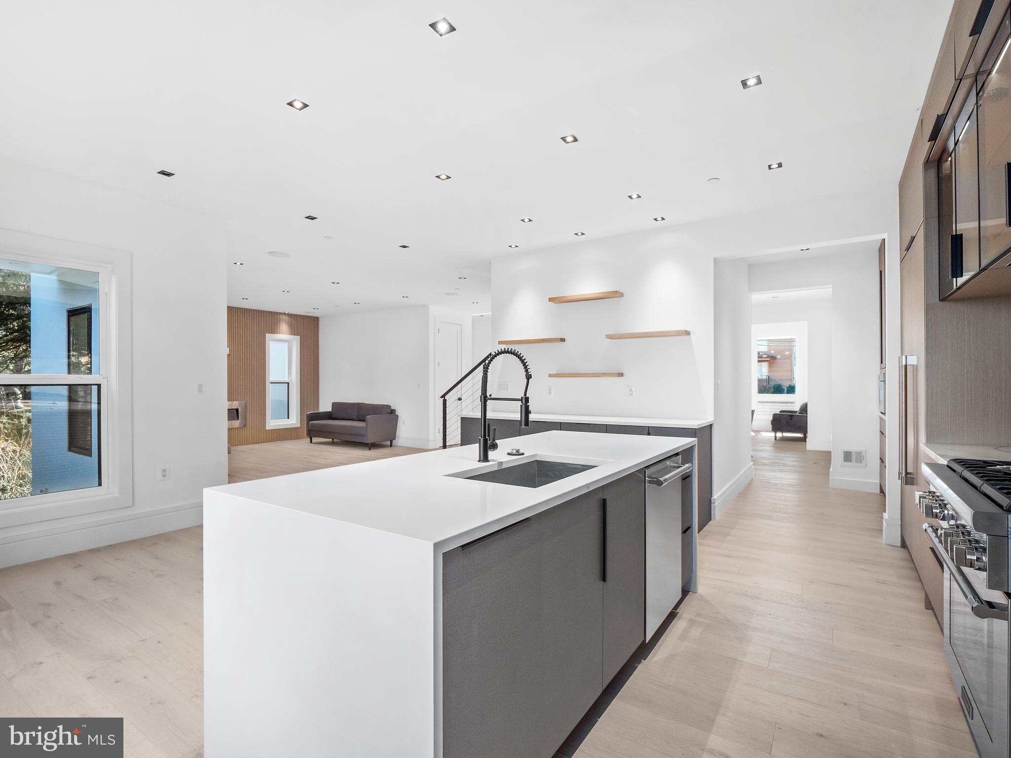 SONOMA - Residential