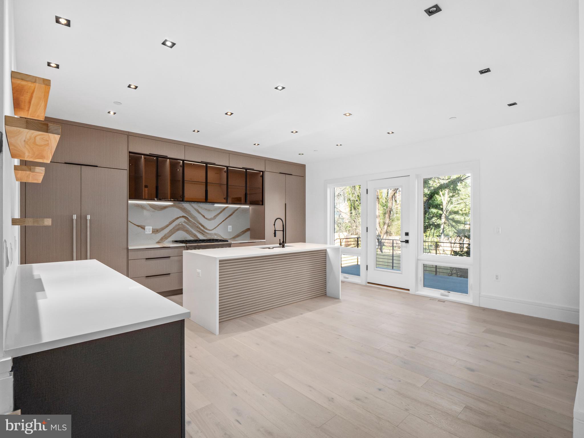 SONOMA - Residential