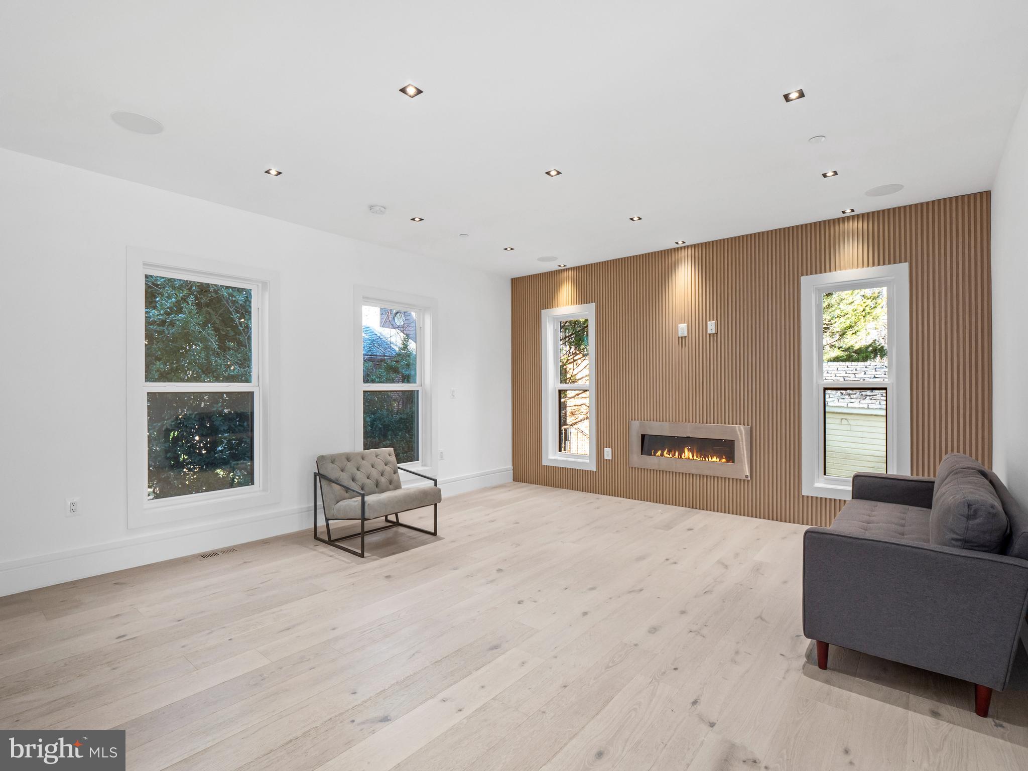 SONOMA - Residential