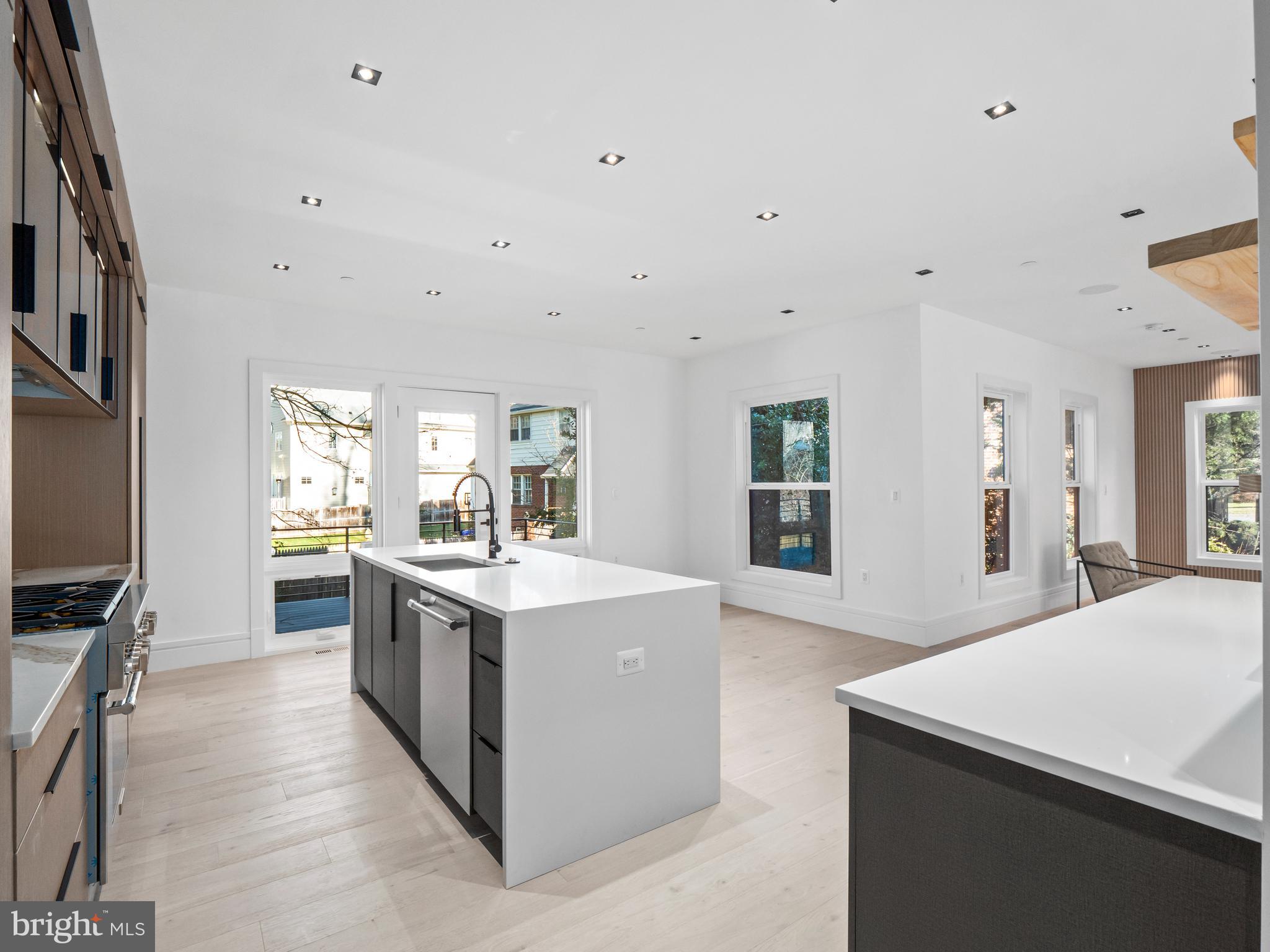 SONOMA - Residential