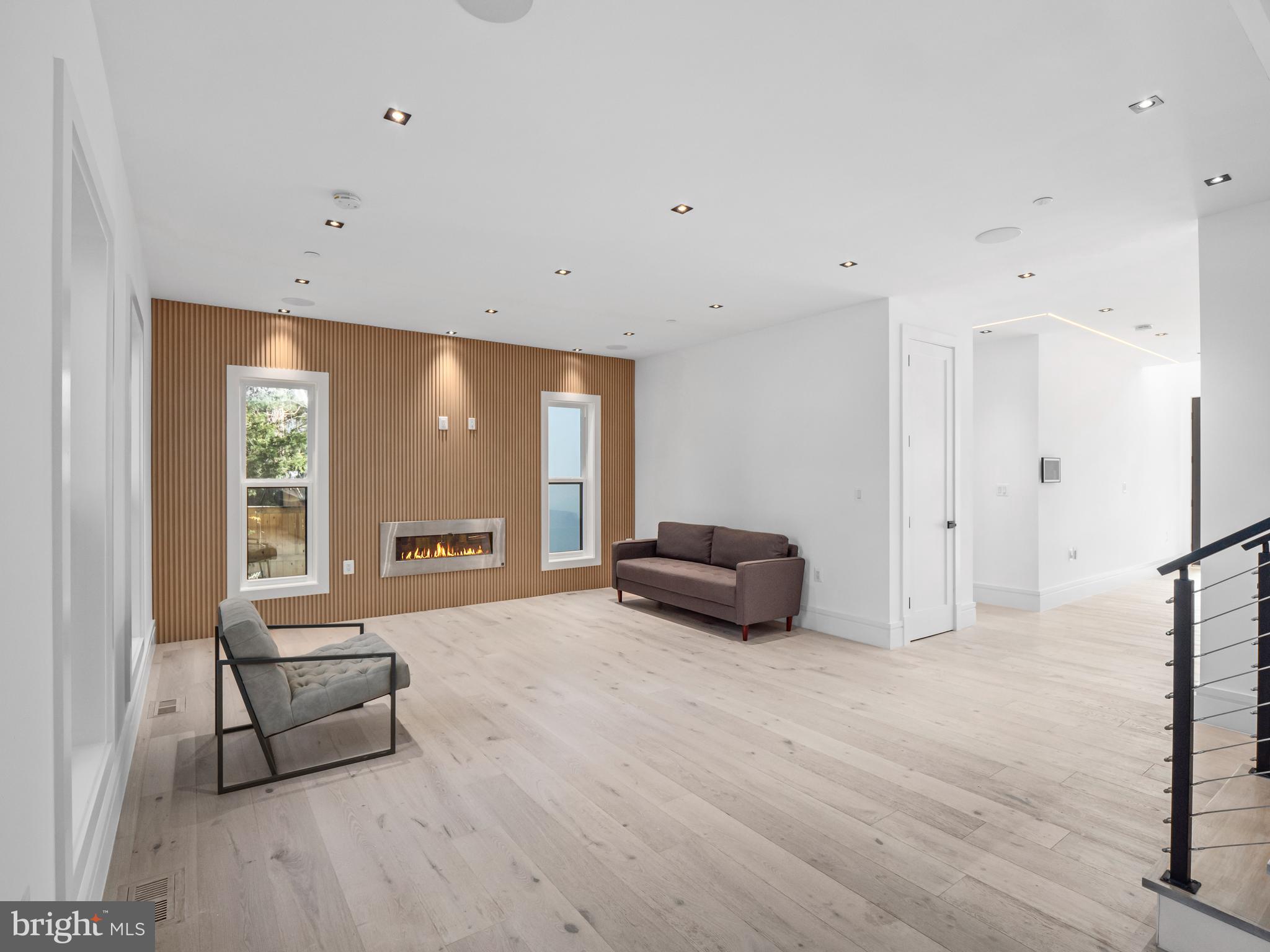 SONOMA - Residential
