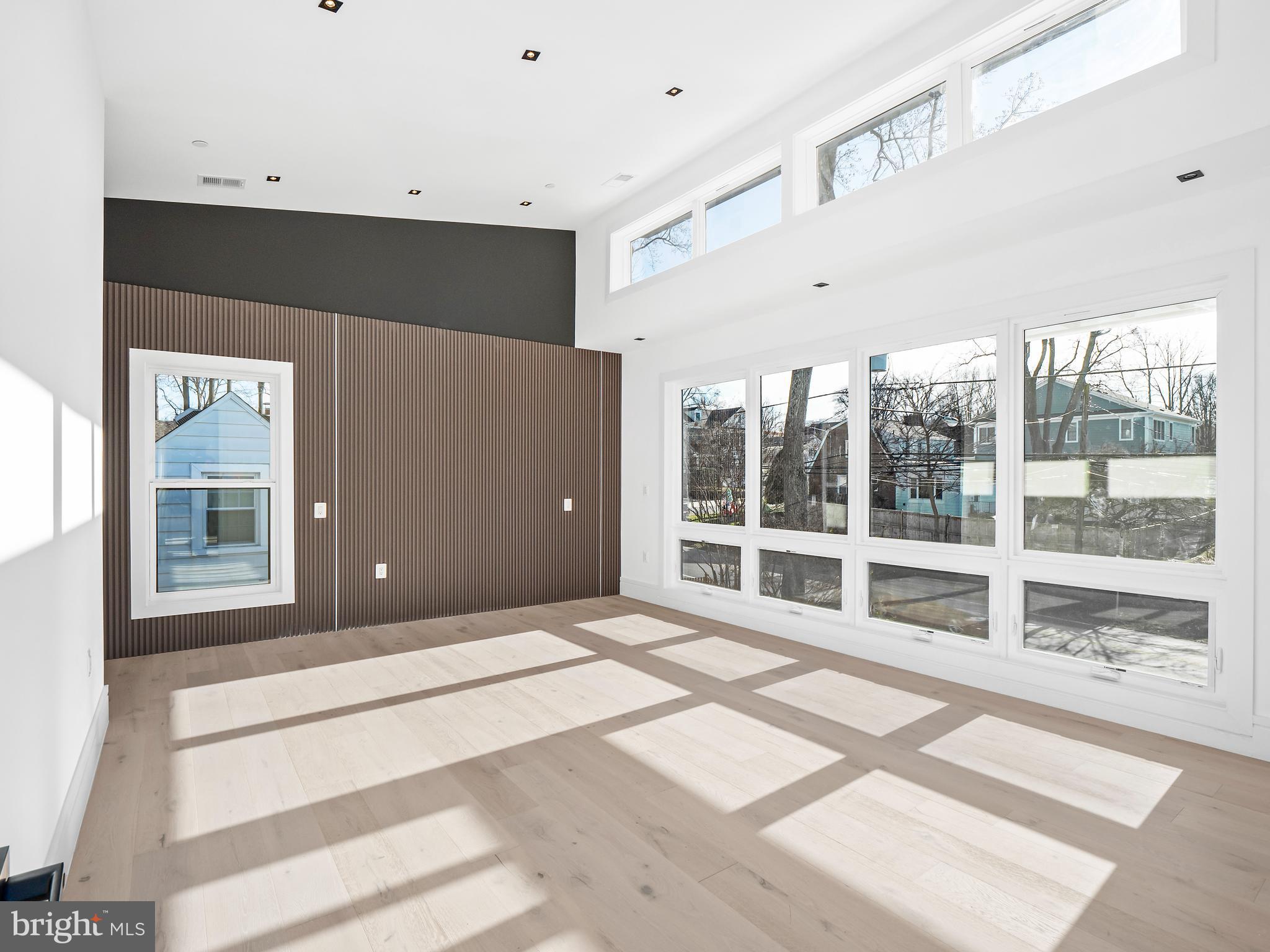 SONOMA - Residential