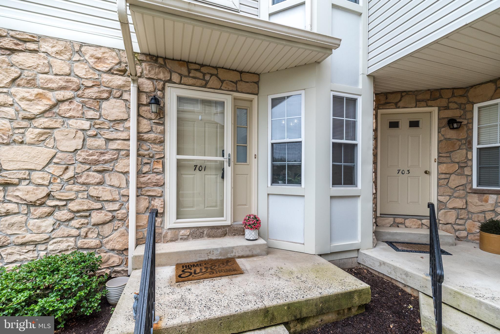 WILLOW STREAM - Residential