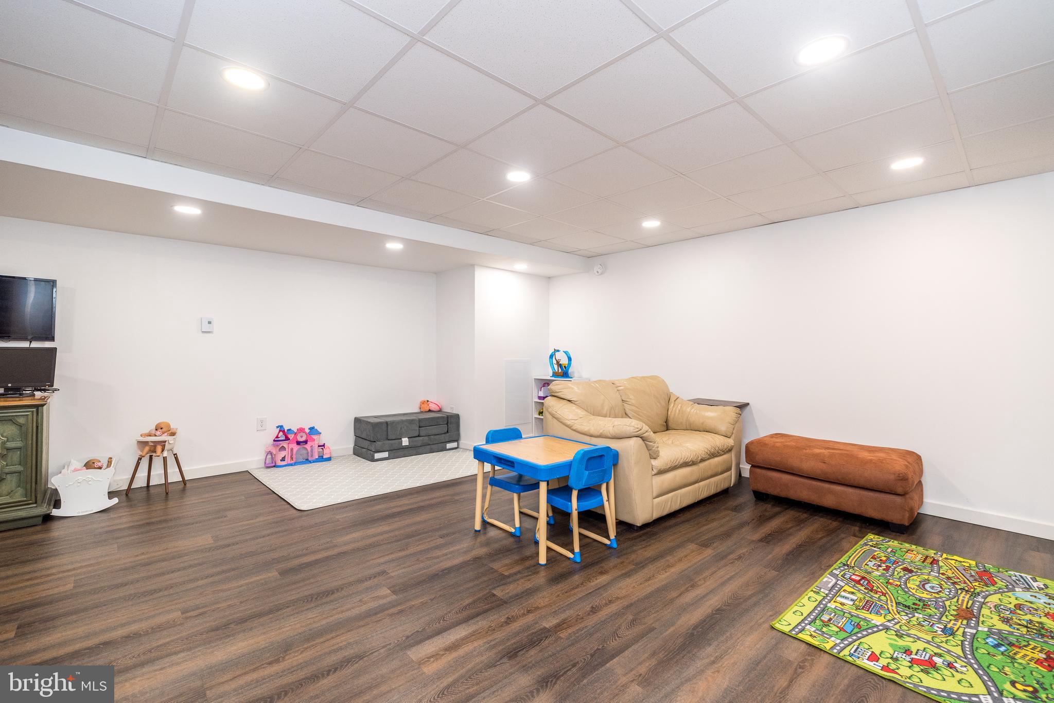 WILLOW STREAM - Residential