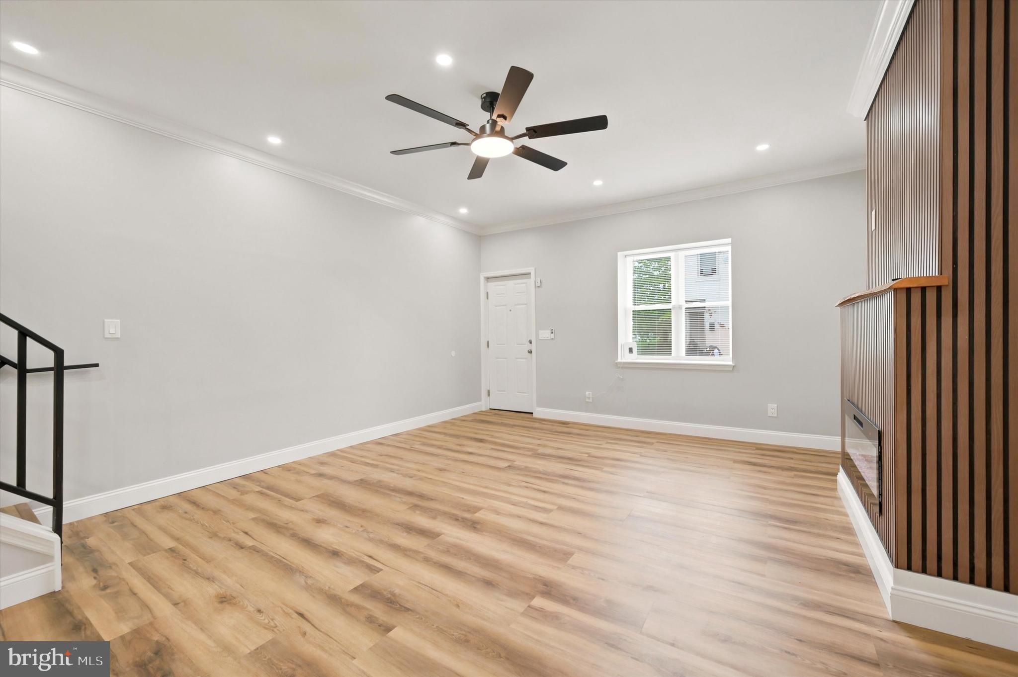 STRAWBERRY MANSION - Residential