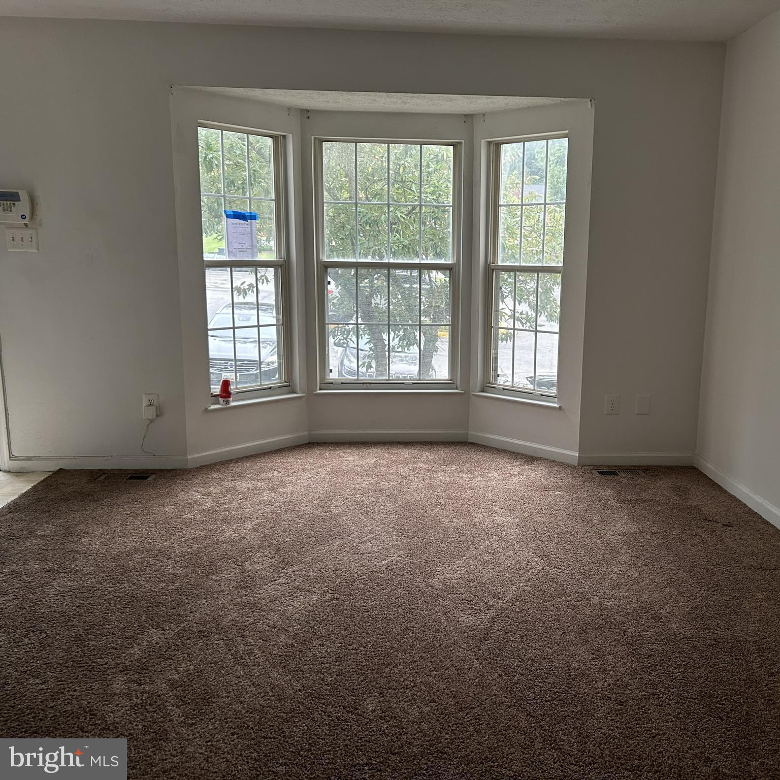 HILLCREST TOWNE - Residential