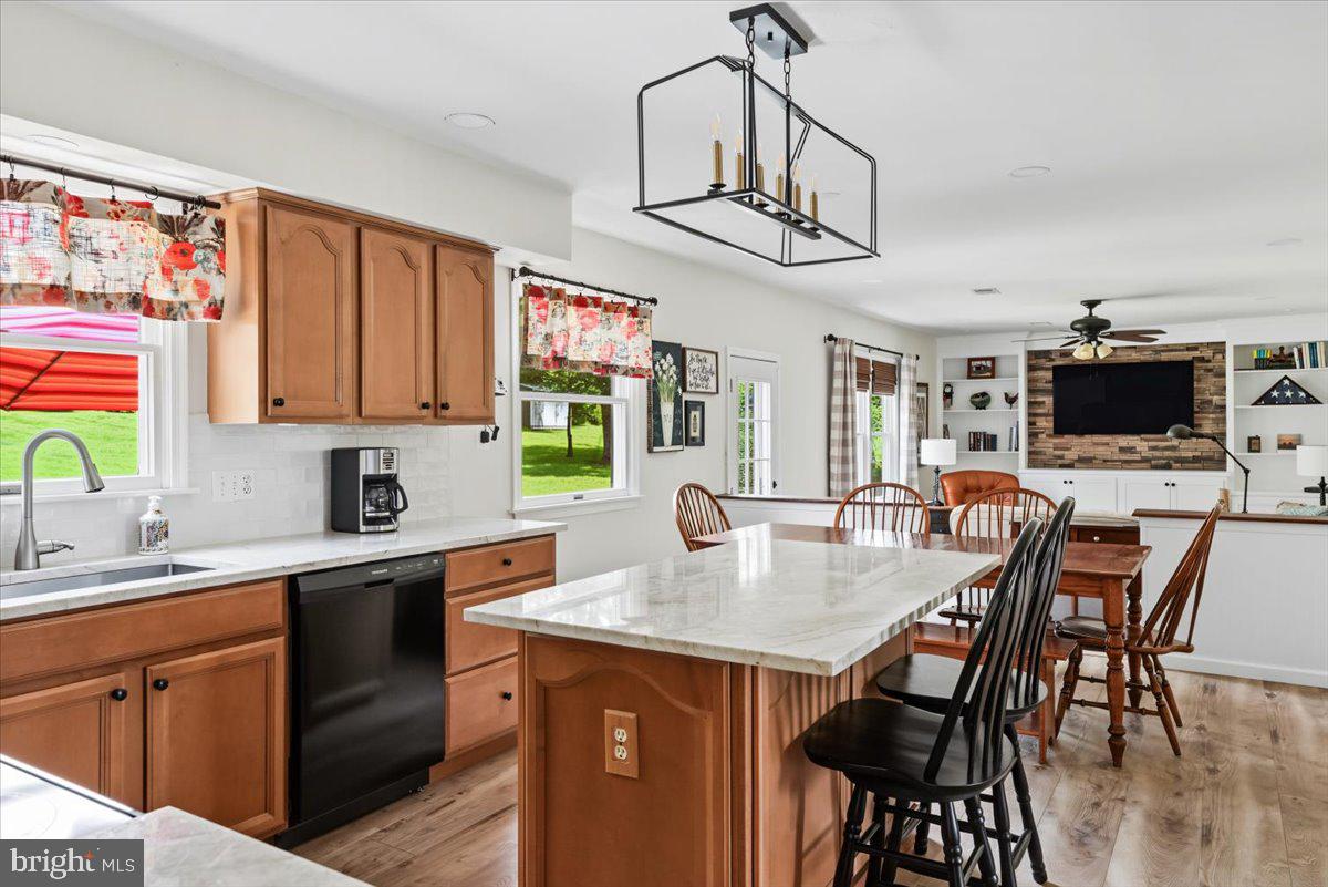 BROOKDALE - Residential