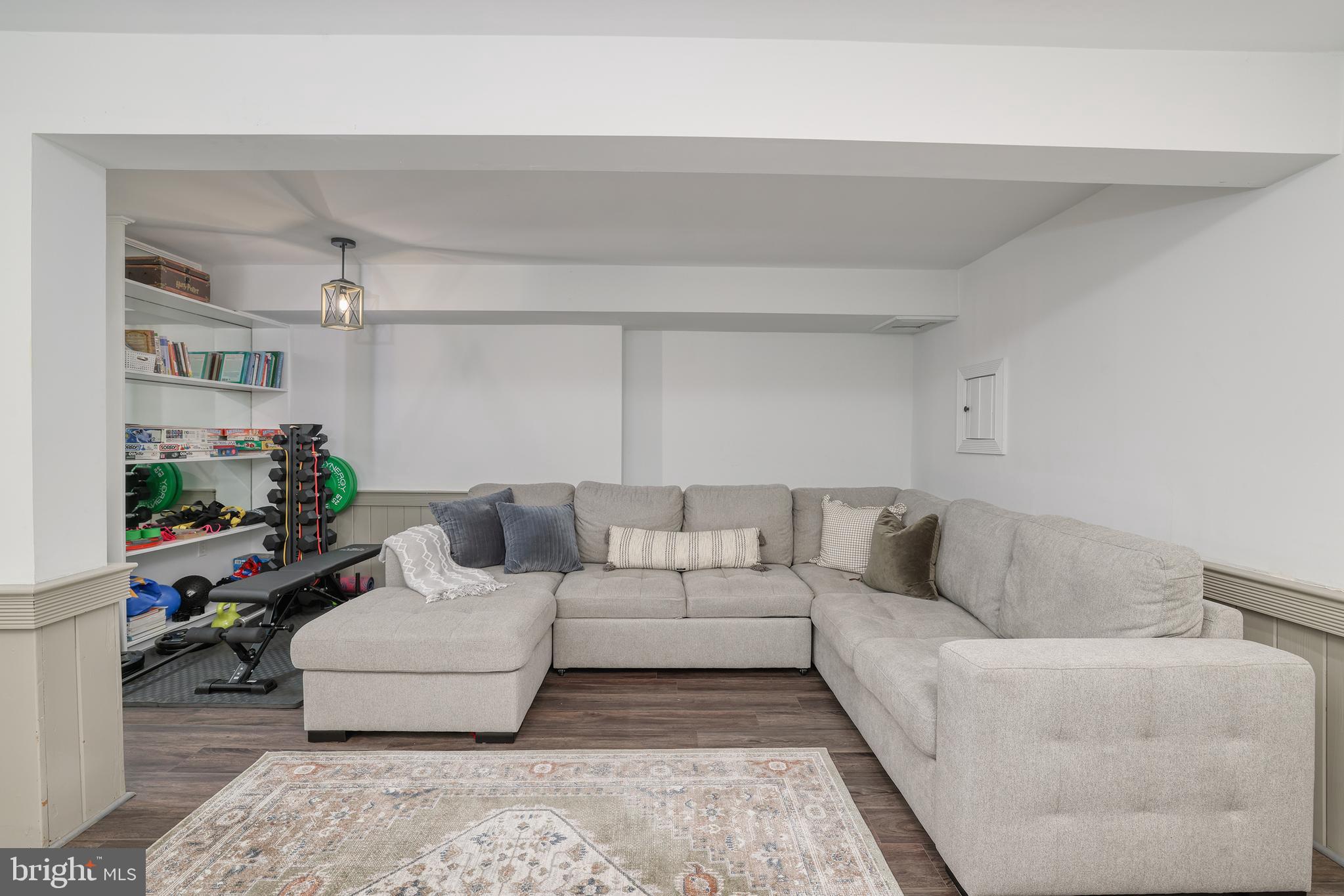SUTPHIN PINES - Residential