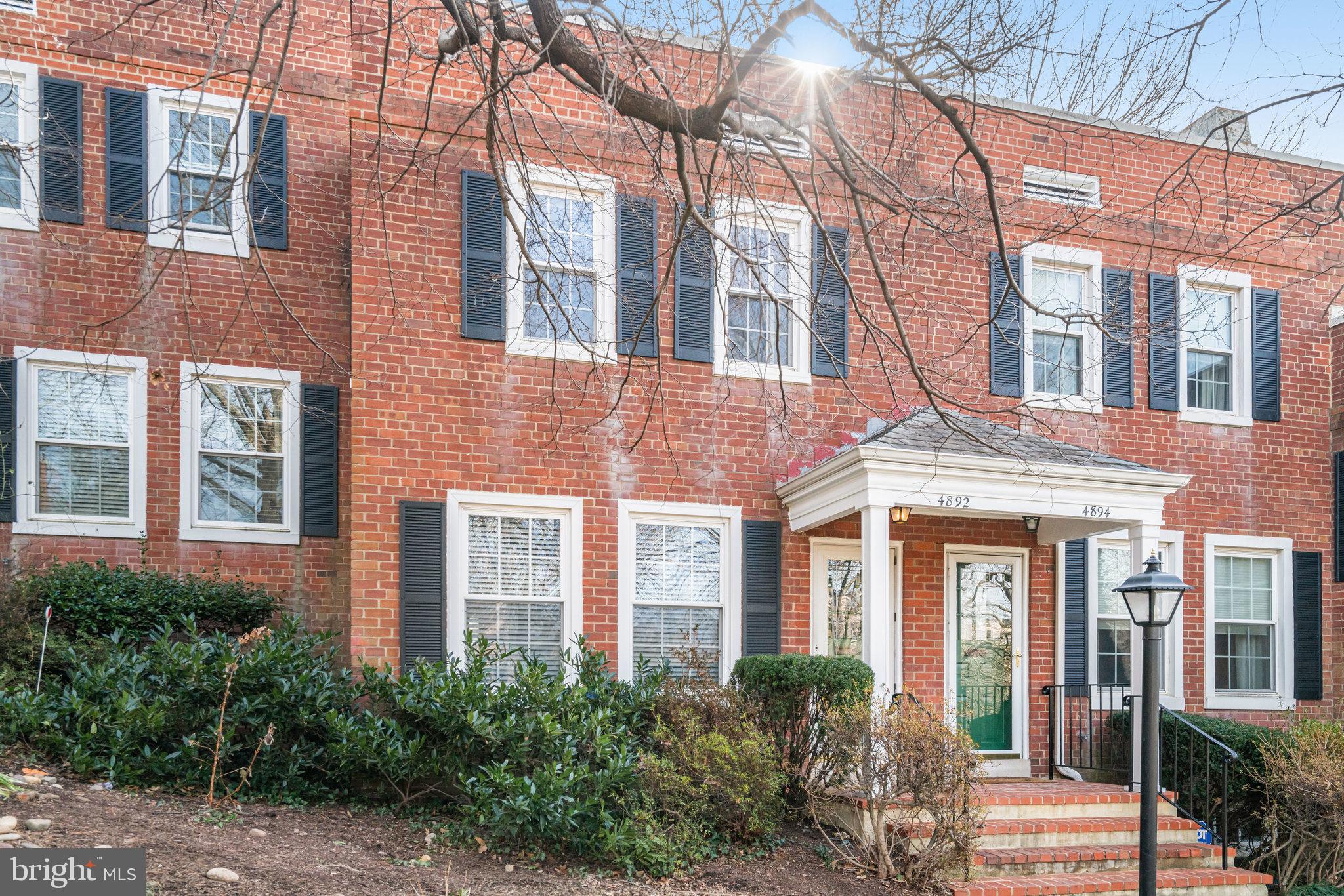 FAIRLINGTON VILLAGES - Residential