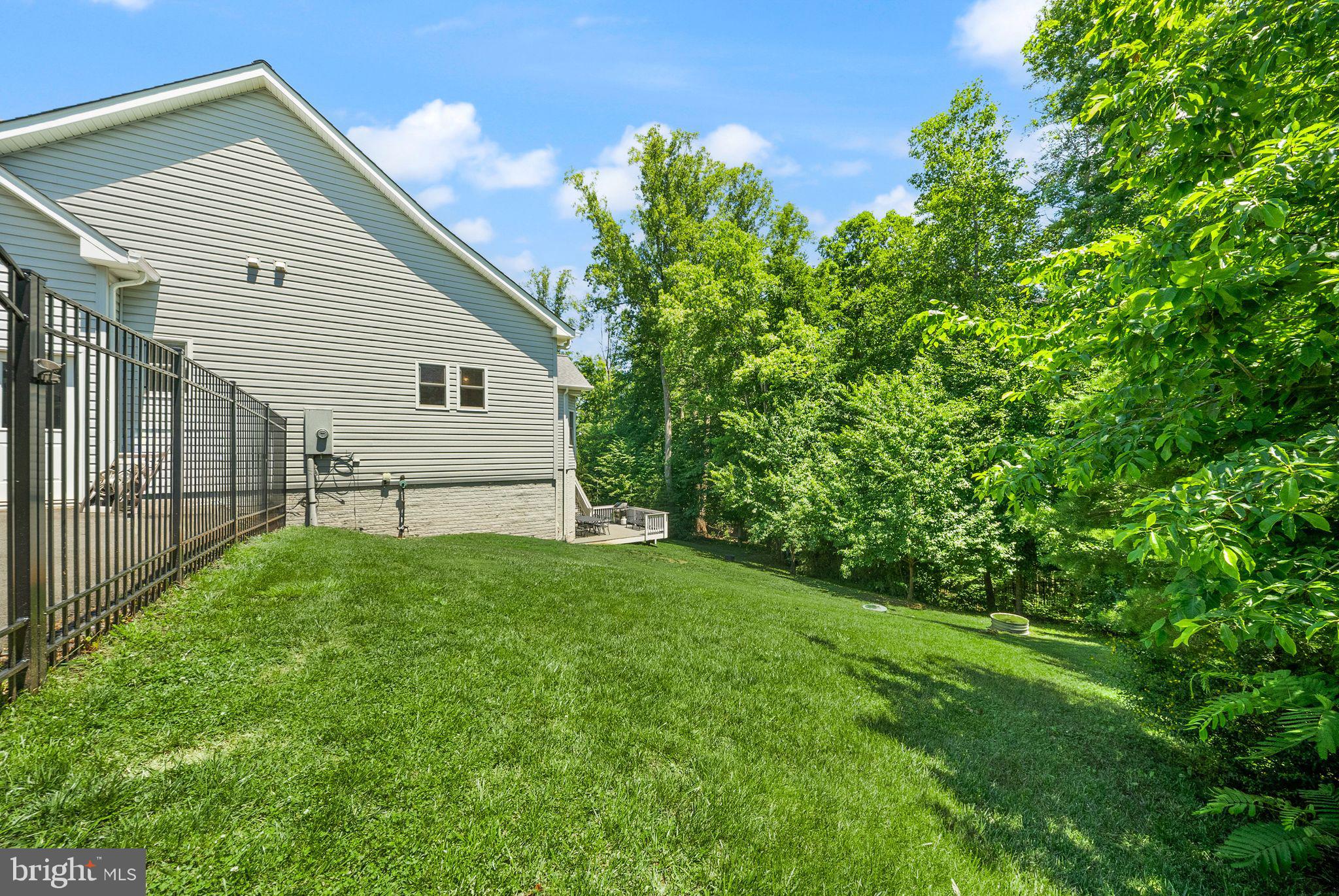 CLASSIC RIDGE ON THE OCC - Residential