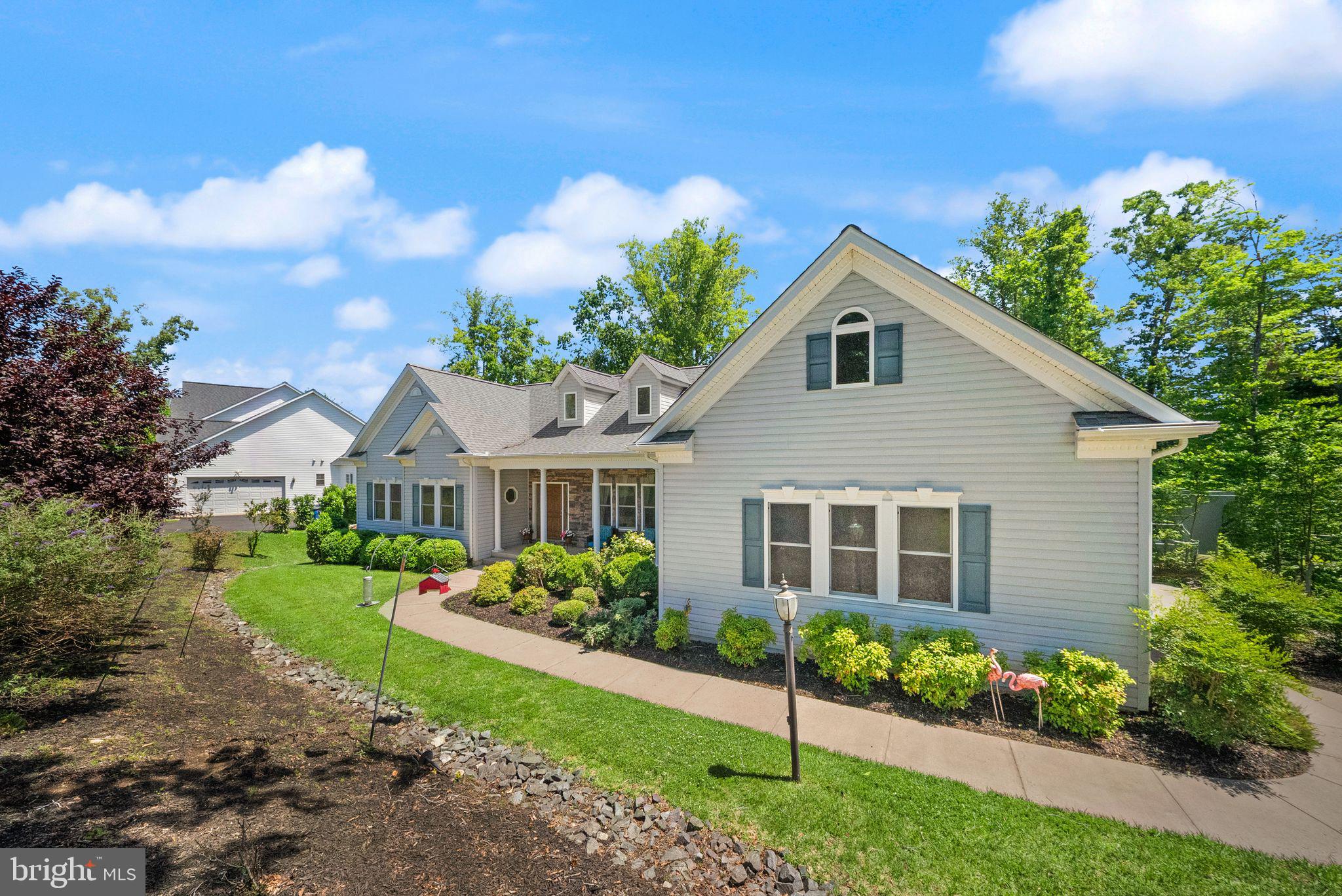 CLASSIC RIDGE ON THE OCC - Residential