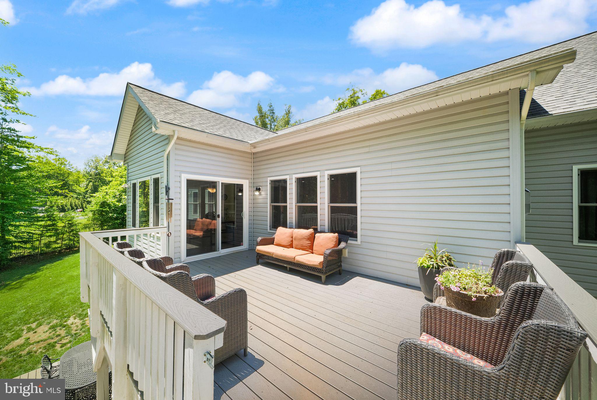 CLASSIC RIDGE ON THE OCC - Residential